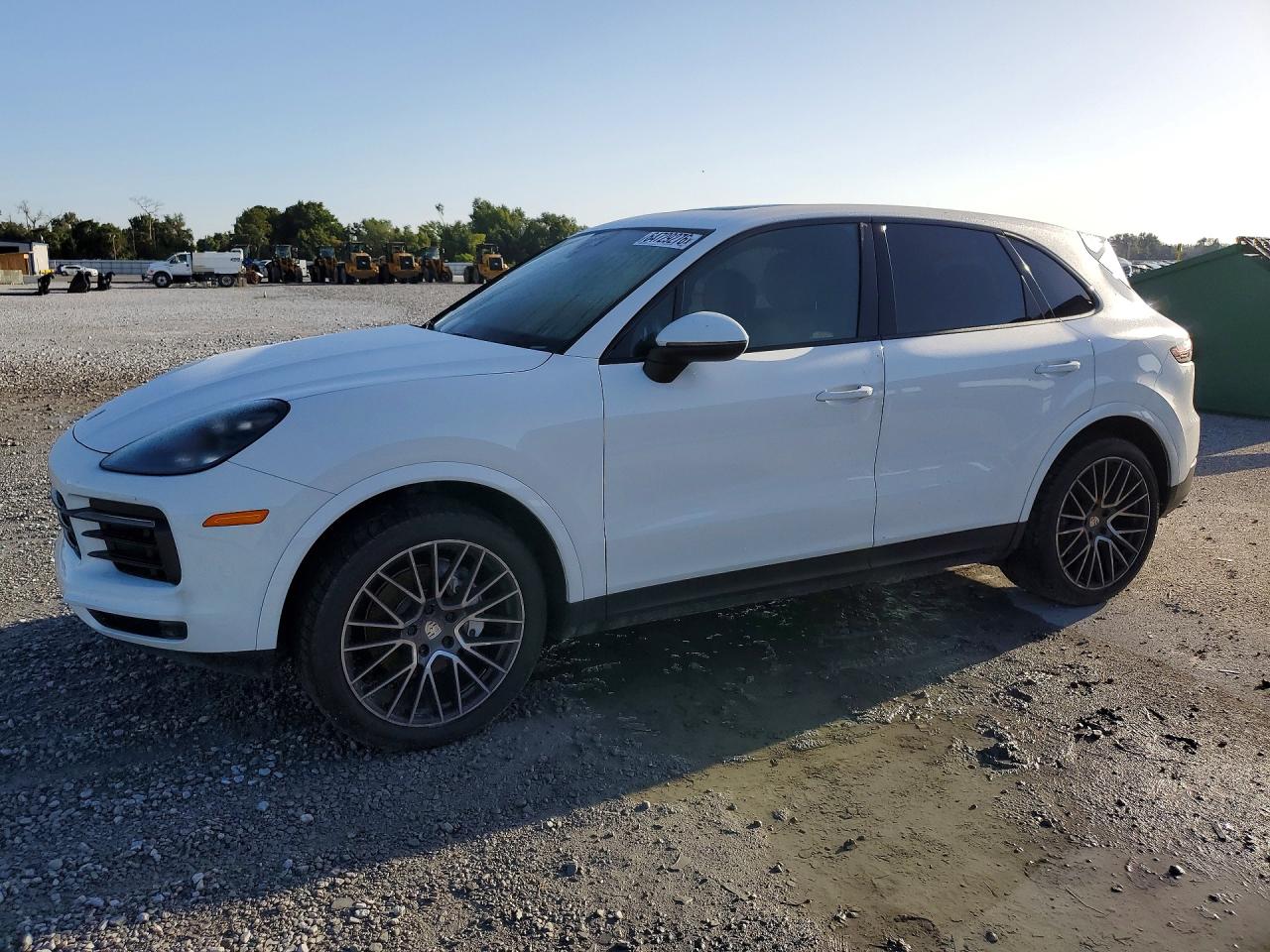 2019 PORSCHE CAYENNE
