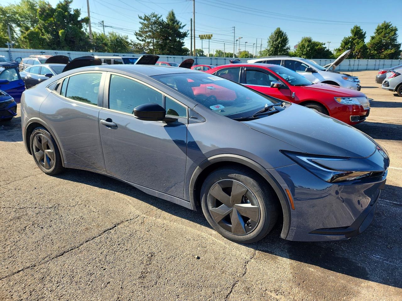 2025 TOYOTA PRIUS LE — снимка 4