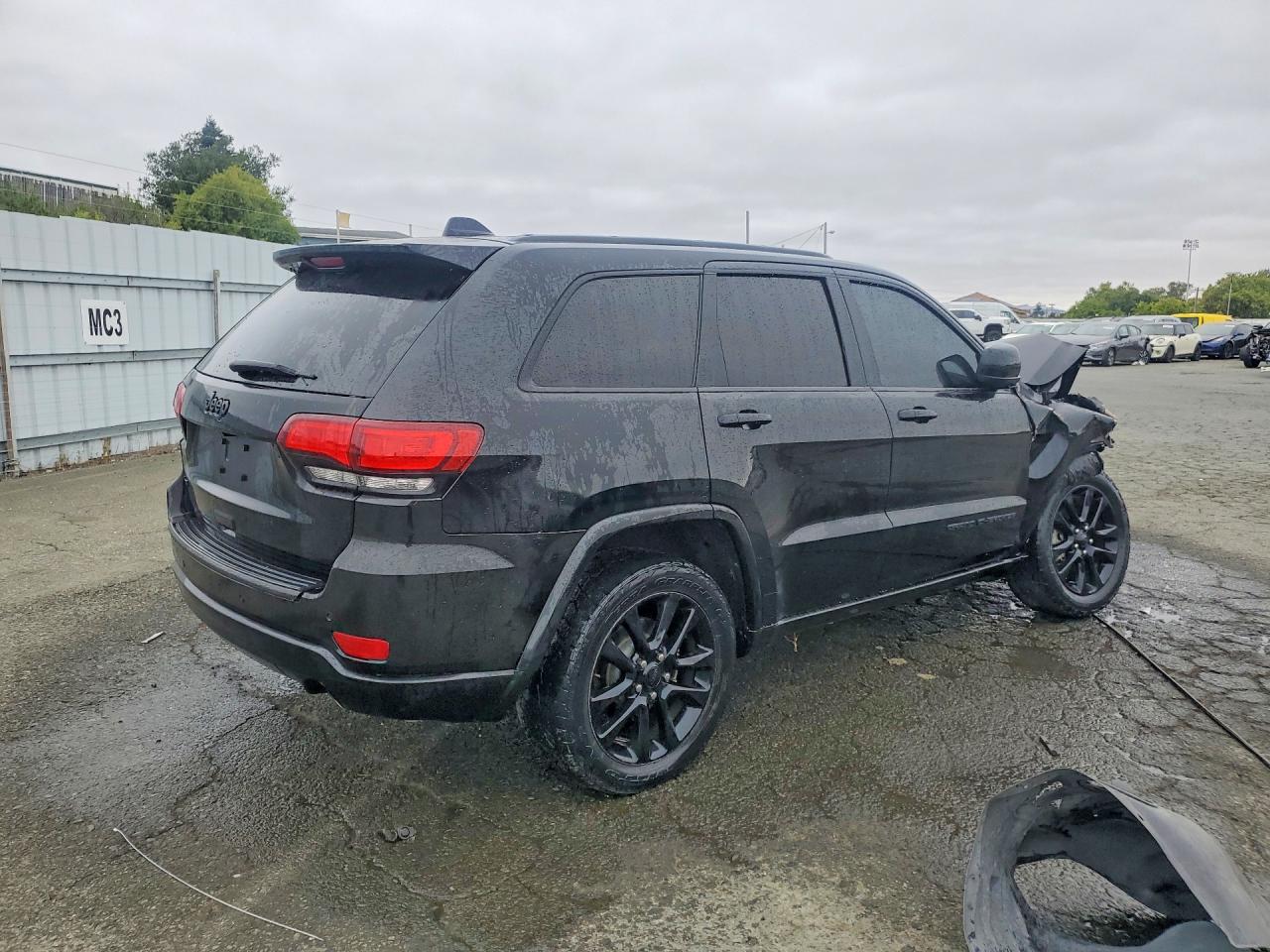 2018 JEEP GRAND CHEROKEE LAREDO — снимка 3