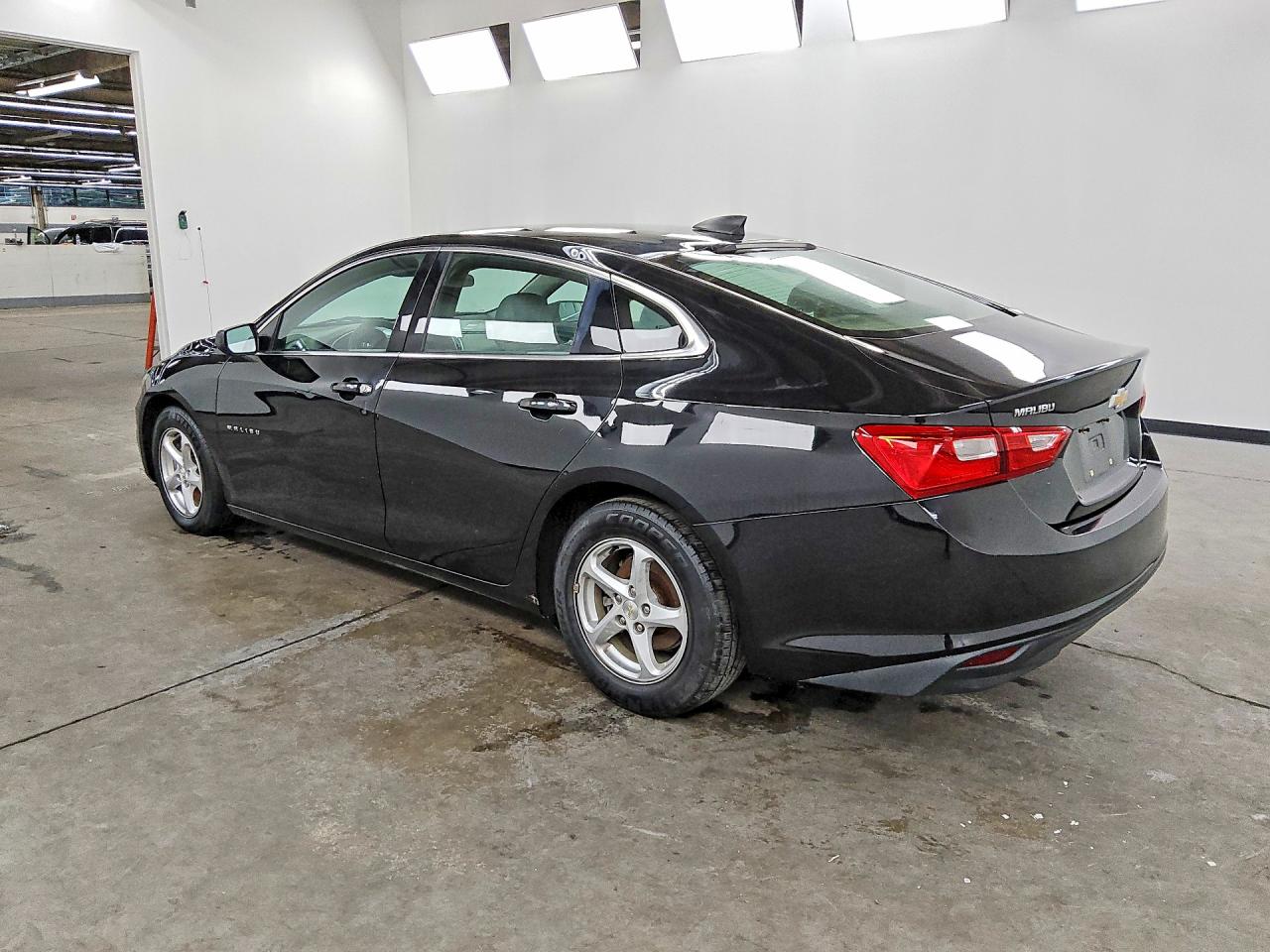 2018 CHEVROLET MALIBU LS — снимка 2