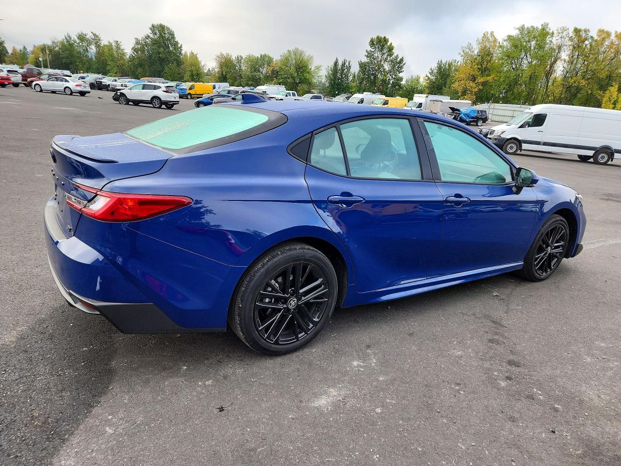 2026 TOYOTA CAMRY SE — photo 3
