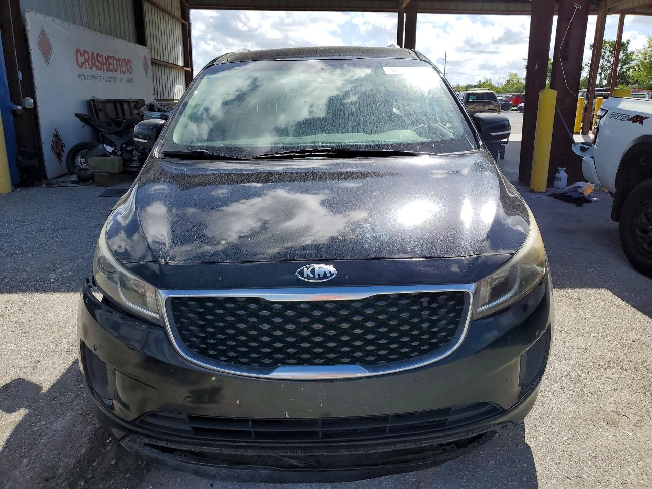 2017 KIA SEDONA LX — снимка 5