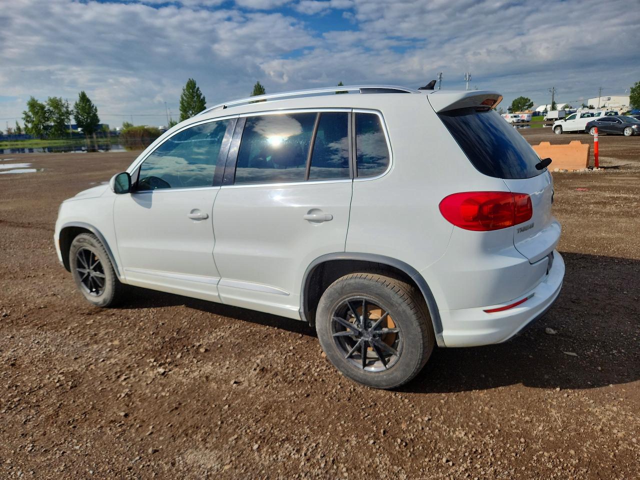 2016 VOLKSWAGEN TIGUAN COMFORTLINE — снимка 2