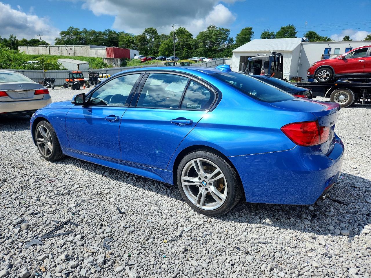 2014 BMW 328 XI — снимка 2