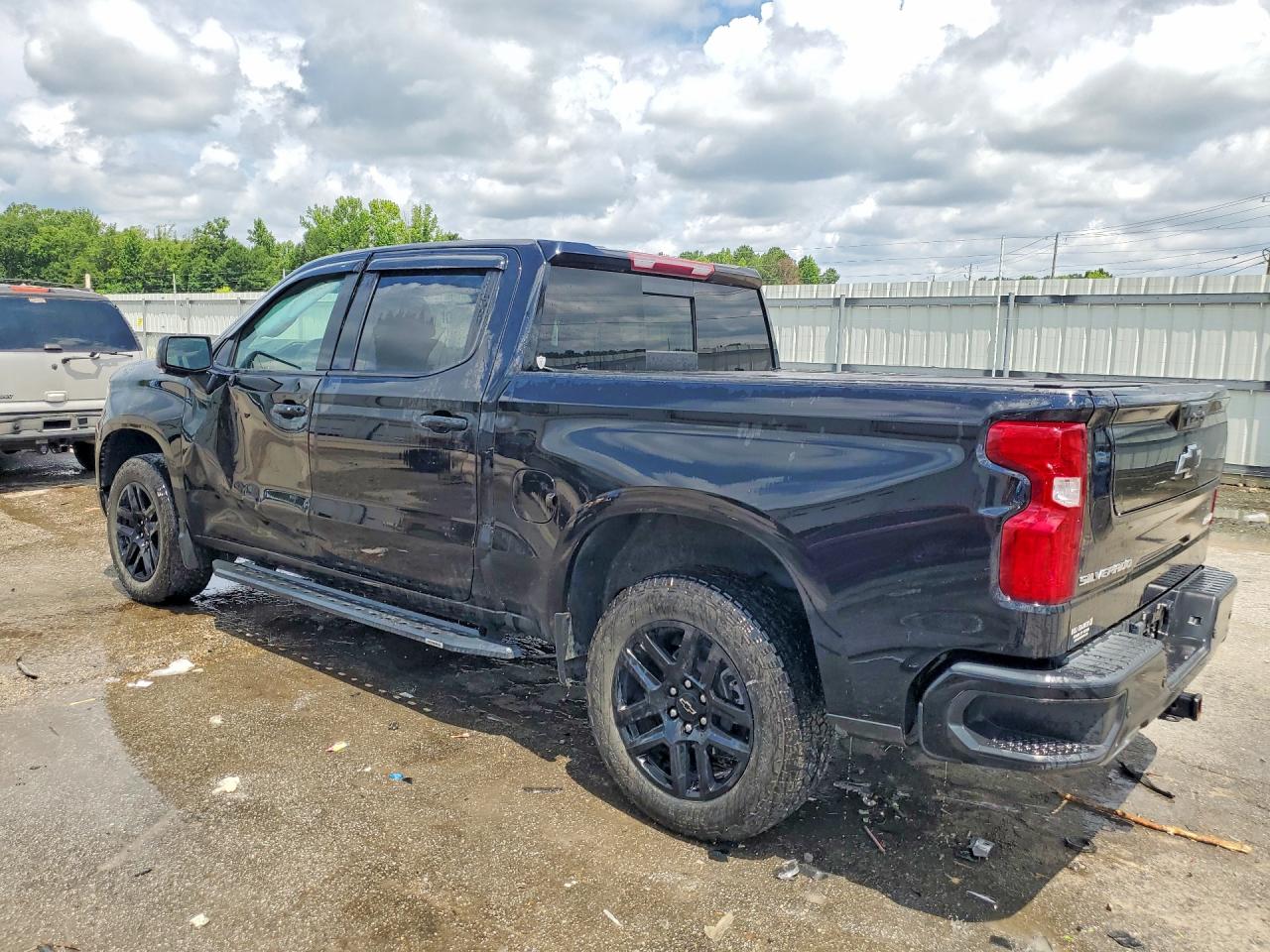 2024 CHEVROLET SILVERADO K1500 RST — снимка 2