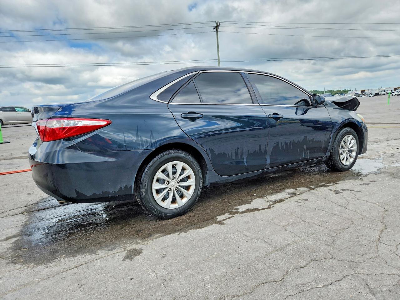 2015 TOYOTA CAMRY LE — снимка 3