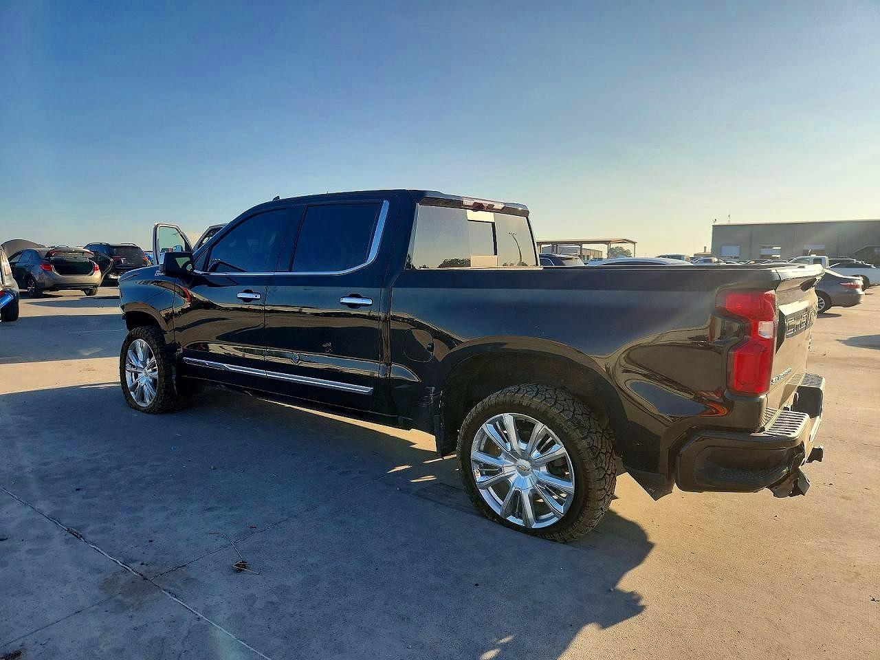 2022 CHEVROLET SILVERADO K1500 HIGH COUNTRY — снимка 2