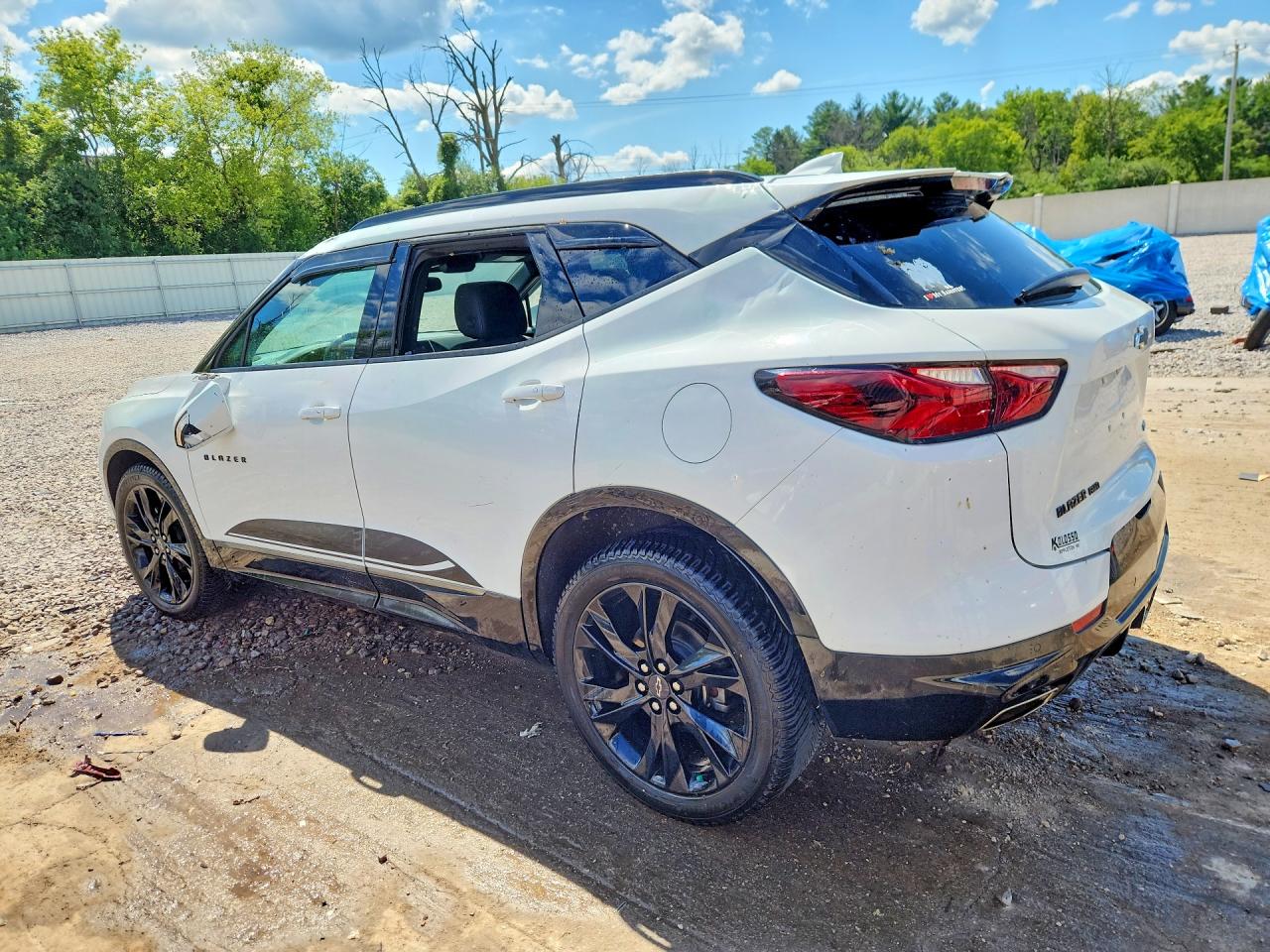 2019 CHEVROLET BLAZER RS — снимка 2