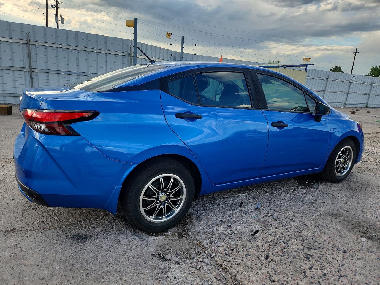 2020 NISSAN VERSA S — снимка 3