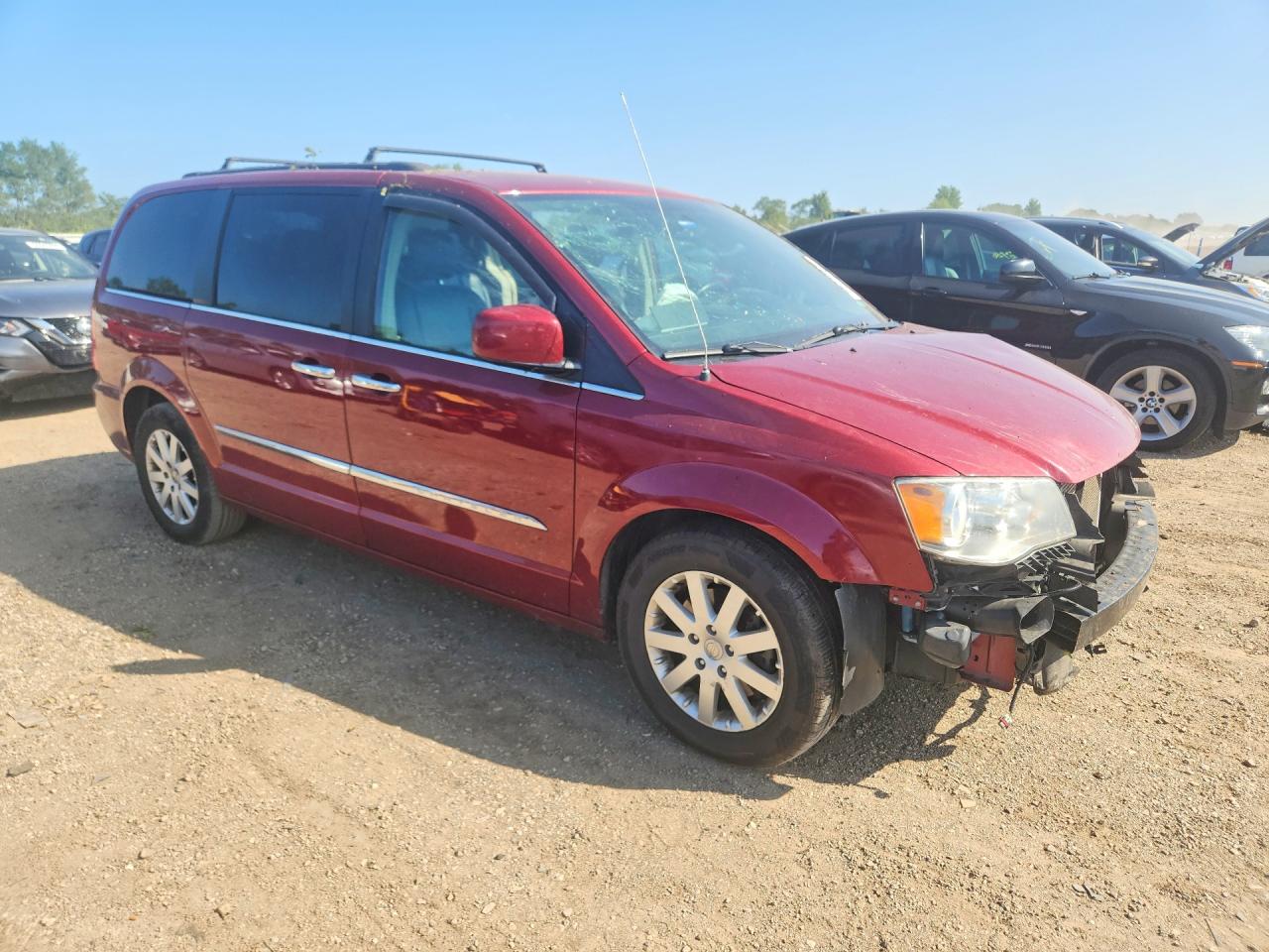 2015 CHRYSLER TOWN & COUNTRY TOURING — снимка 4