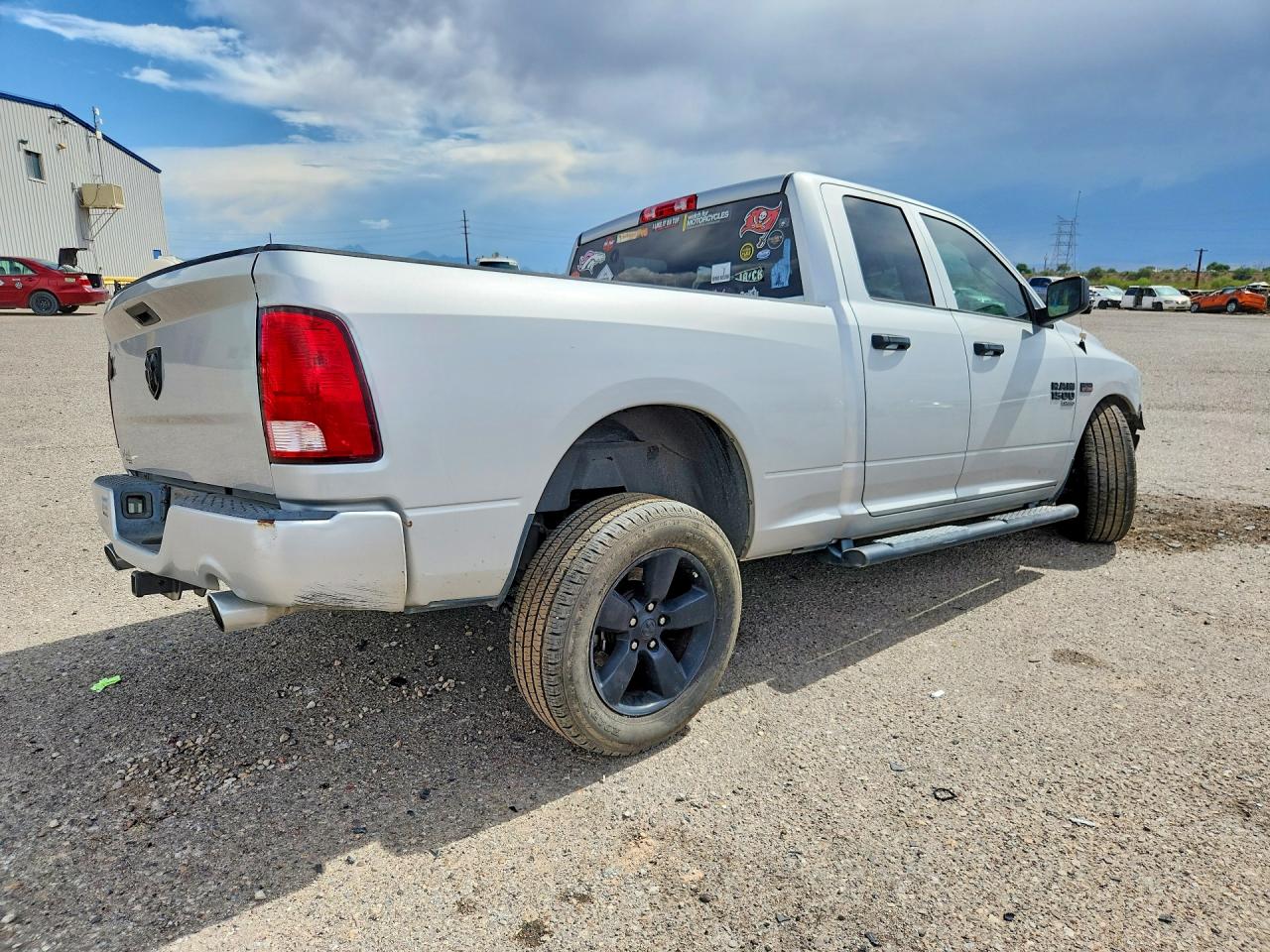 2019 RAM 1500 CLASSIC TRADESMAN — снимка 3