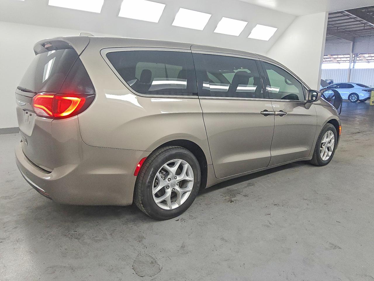 2018 CHRYSLER PACIFICA TOURING PLUS — снимка 3
