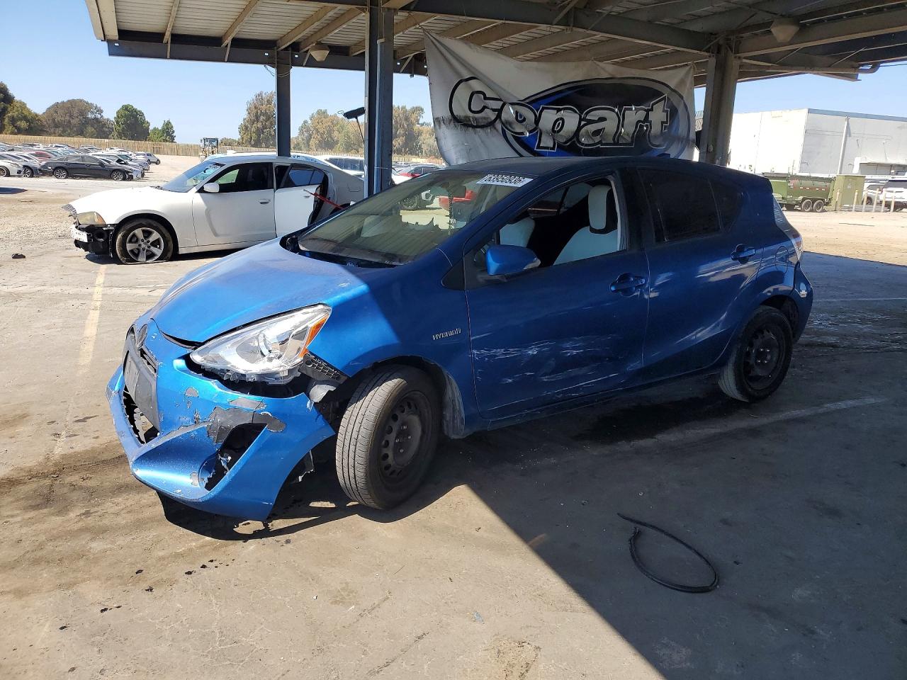2016 TOYOTA PRIUS C ONE