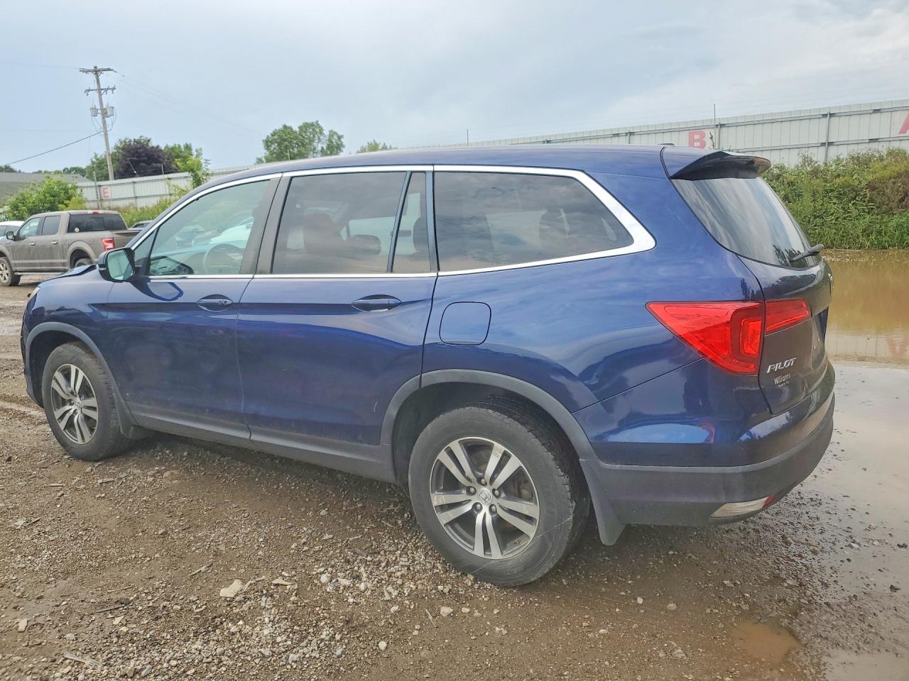 2016 HONDA PILOT EXL — снимка 2