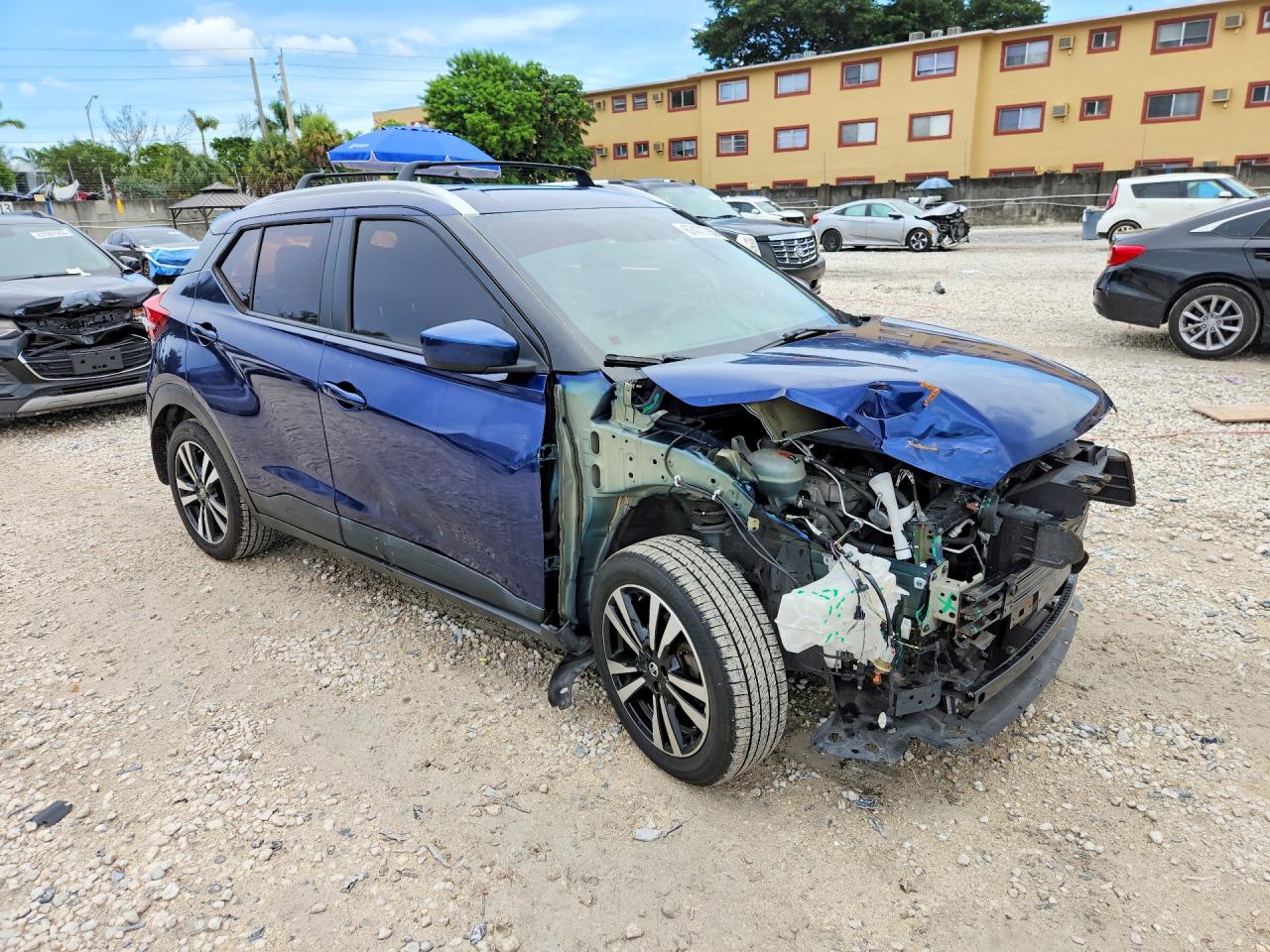 2019 NISSAN KICKS SV — снимка 4