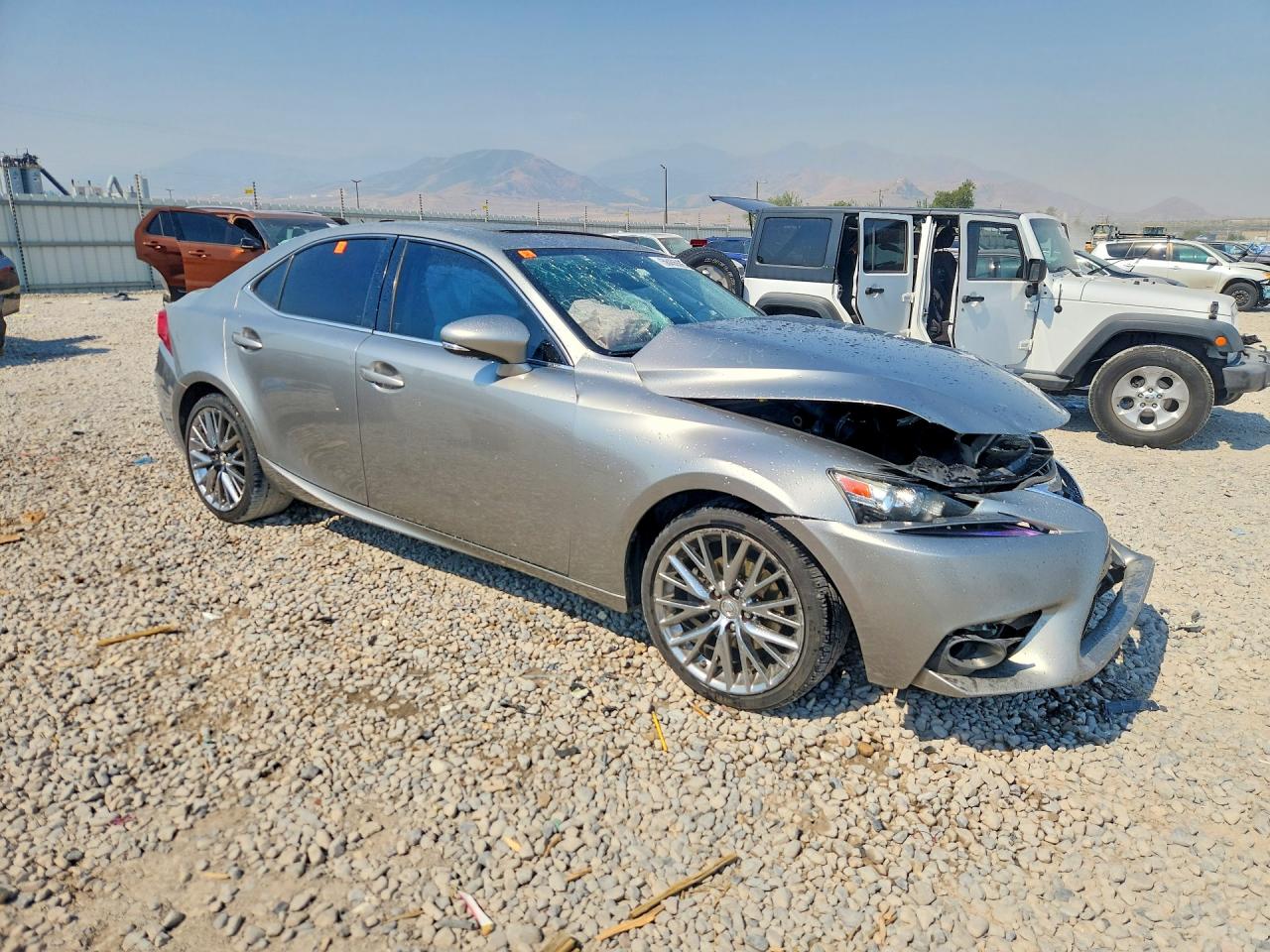 2015 LEXUS IS 250 — снимка 4