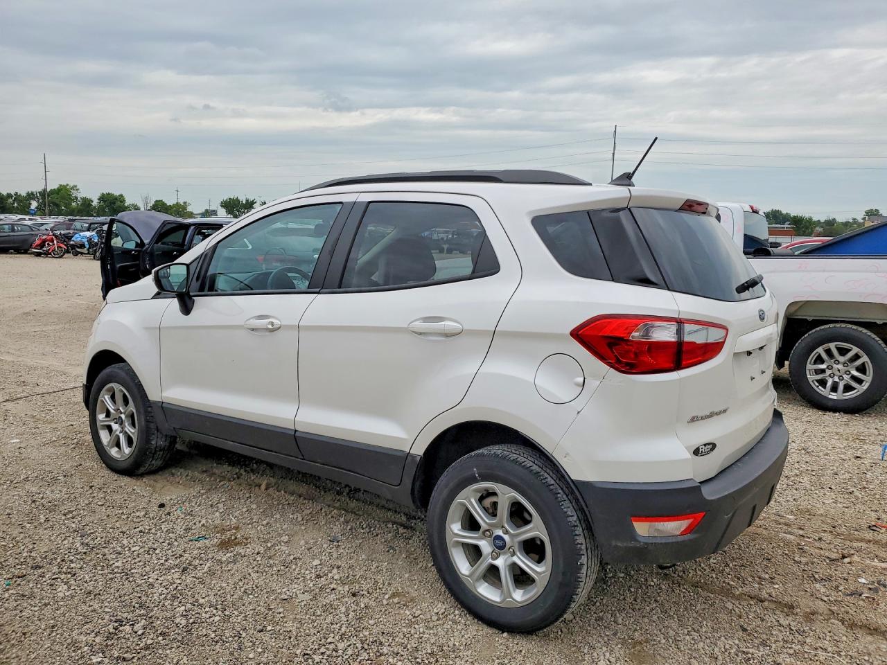 2021 FORD ECOSPORT SE — снимка 2