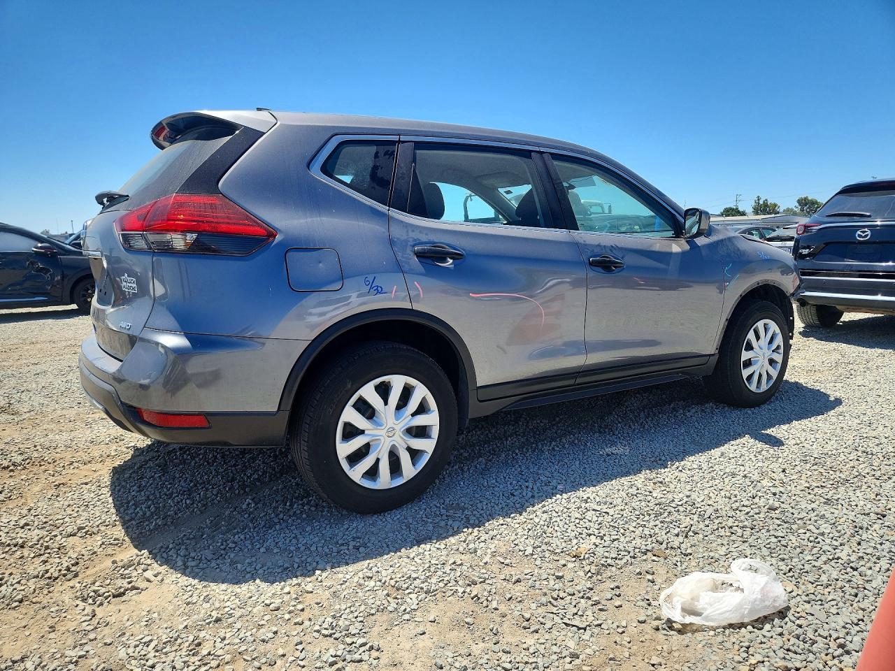 2017 NISSAN ROGUE S — снимка 3