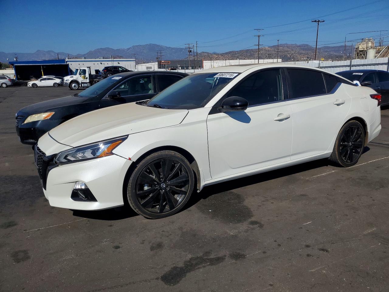 2022 NISSAN ALTIMA SR