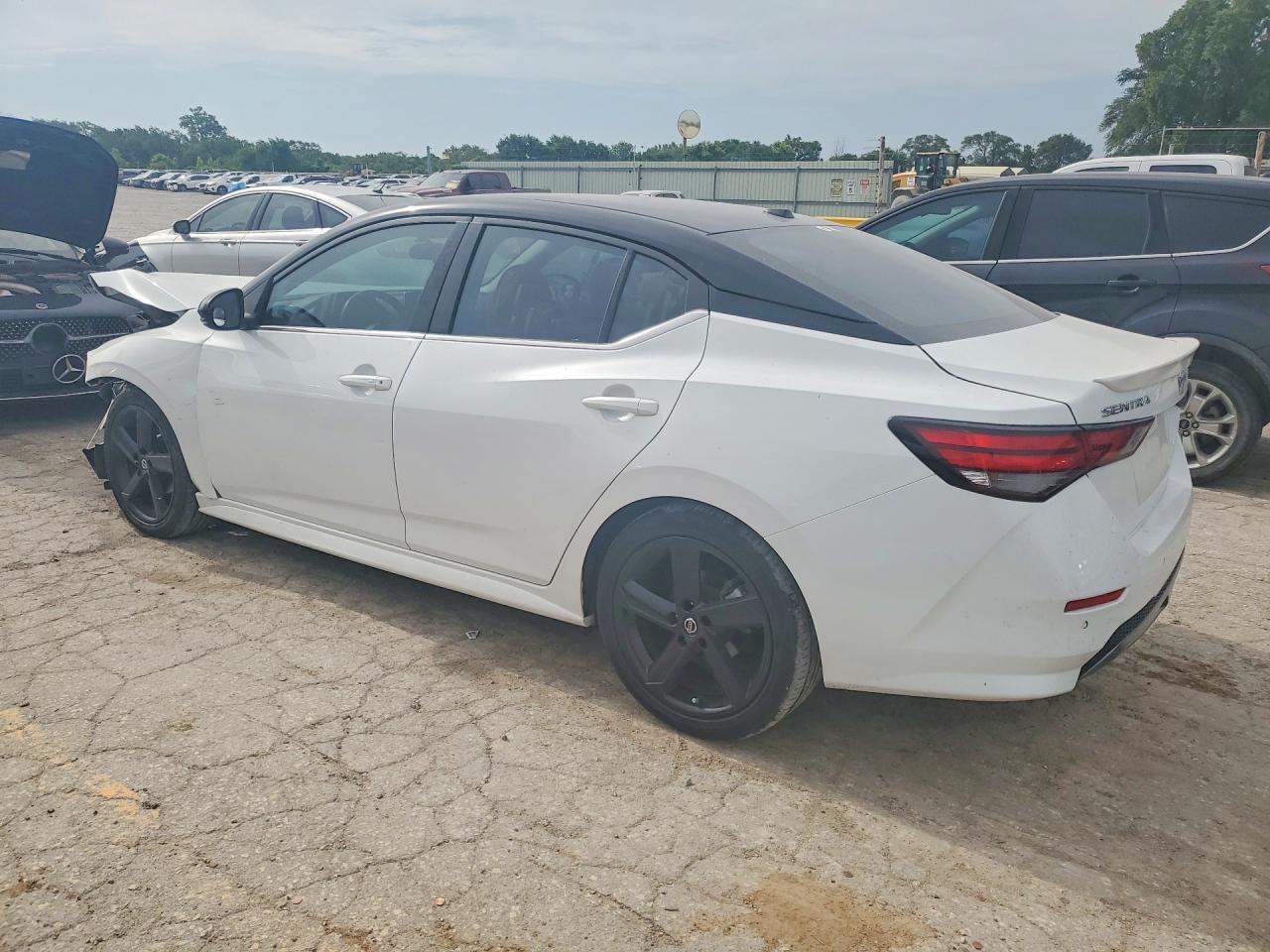2023 NISSAN SENTRA SR — снимка 2