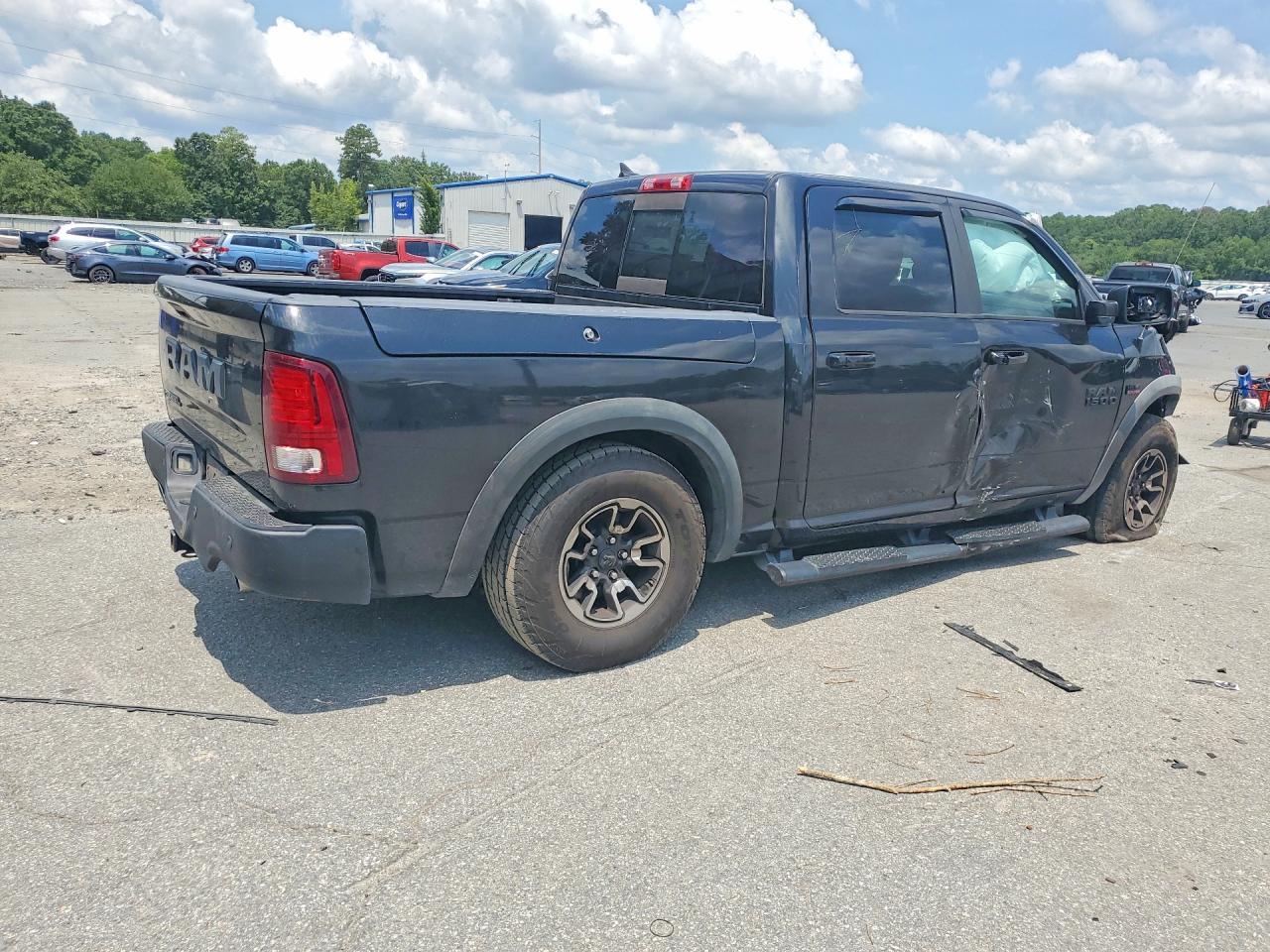 2015 RAM 1500 REBEL — снимка 3