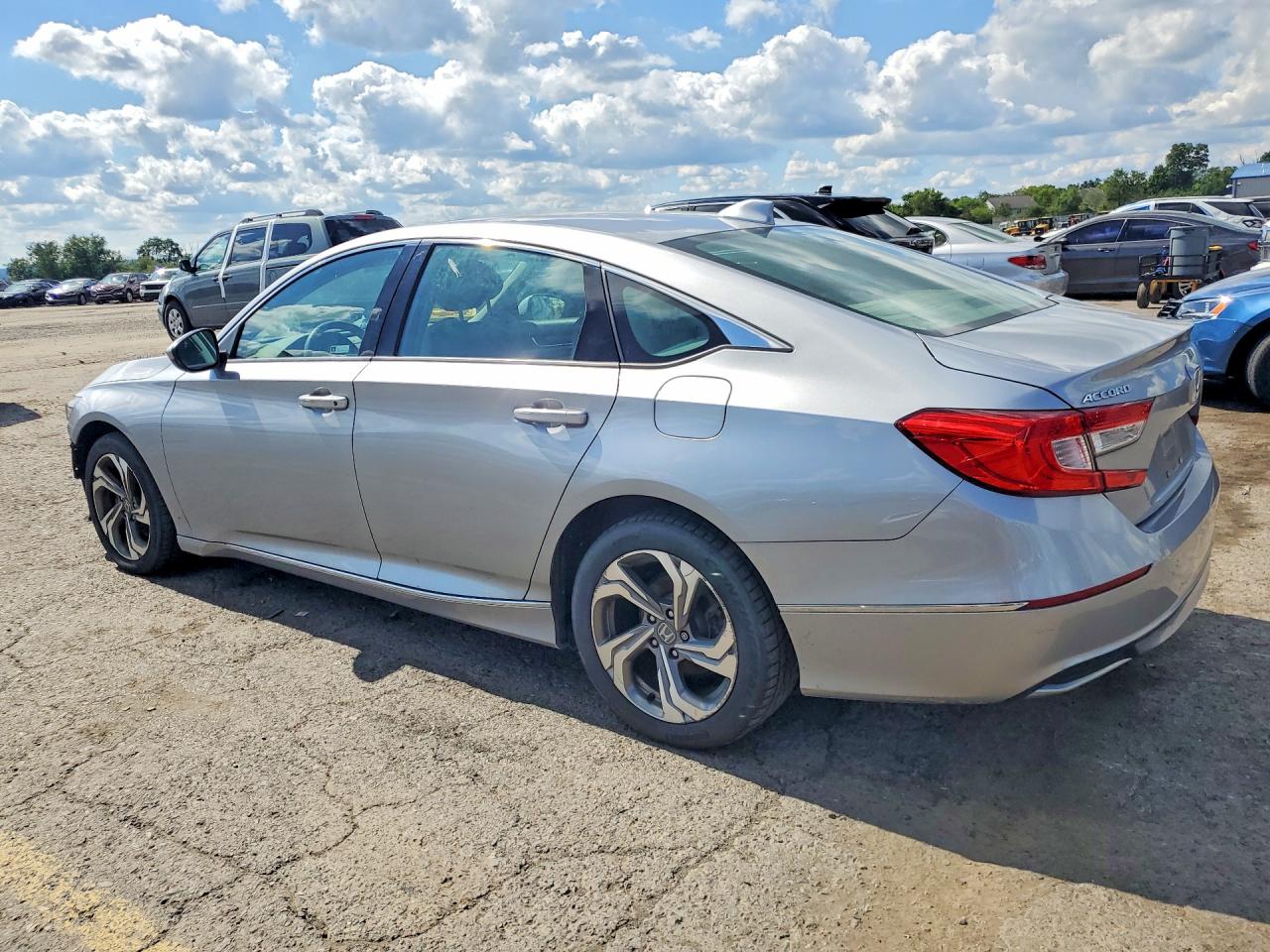 2020 HONDA ACCORD EX — снимка 2