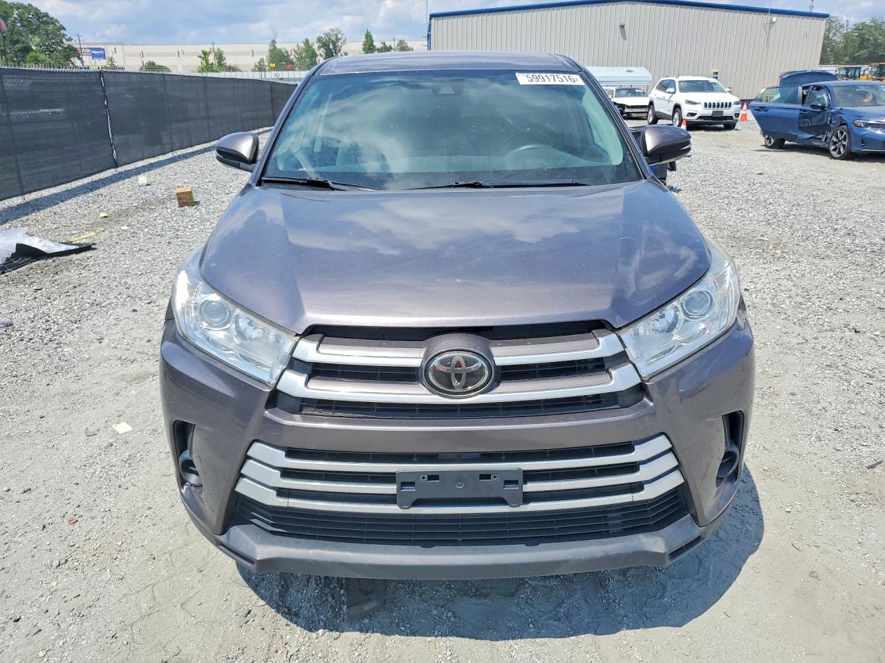 2019 TOYOTA HIGHLANDER LE — снимка 5