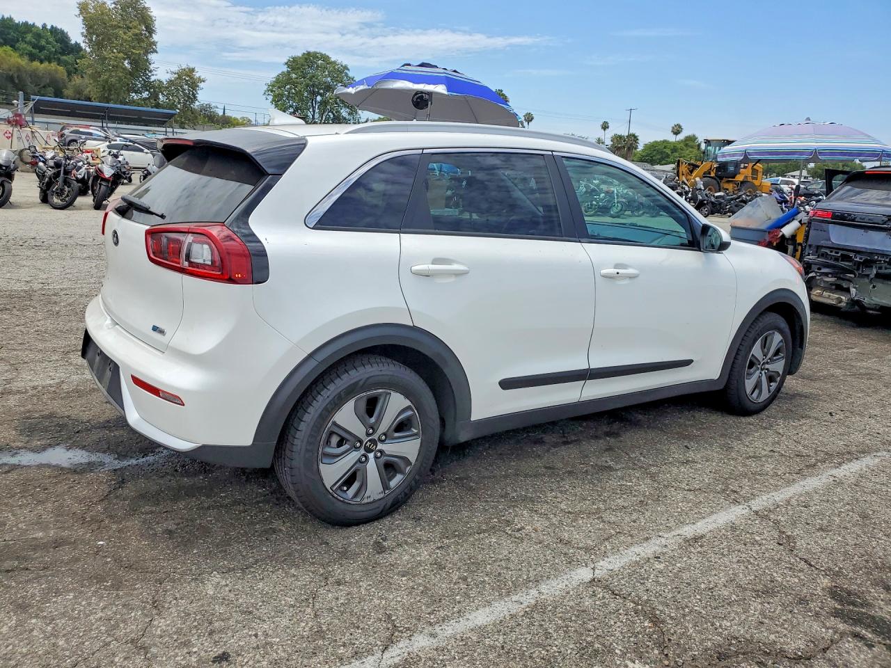 2018 KIA NIRO LX — снимка 3