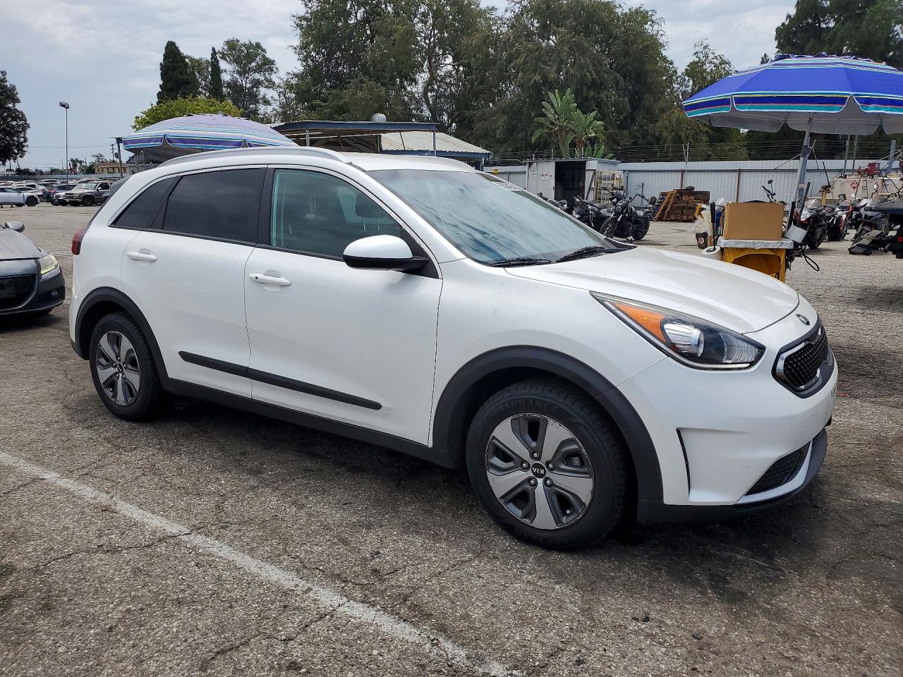 2018 KIA NIRO LX — снимка 4