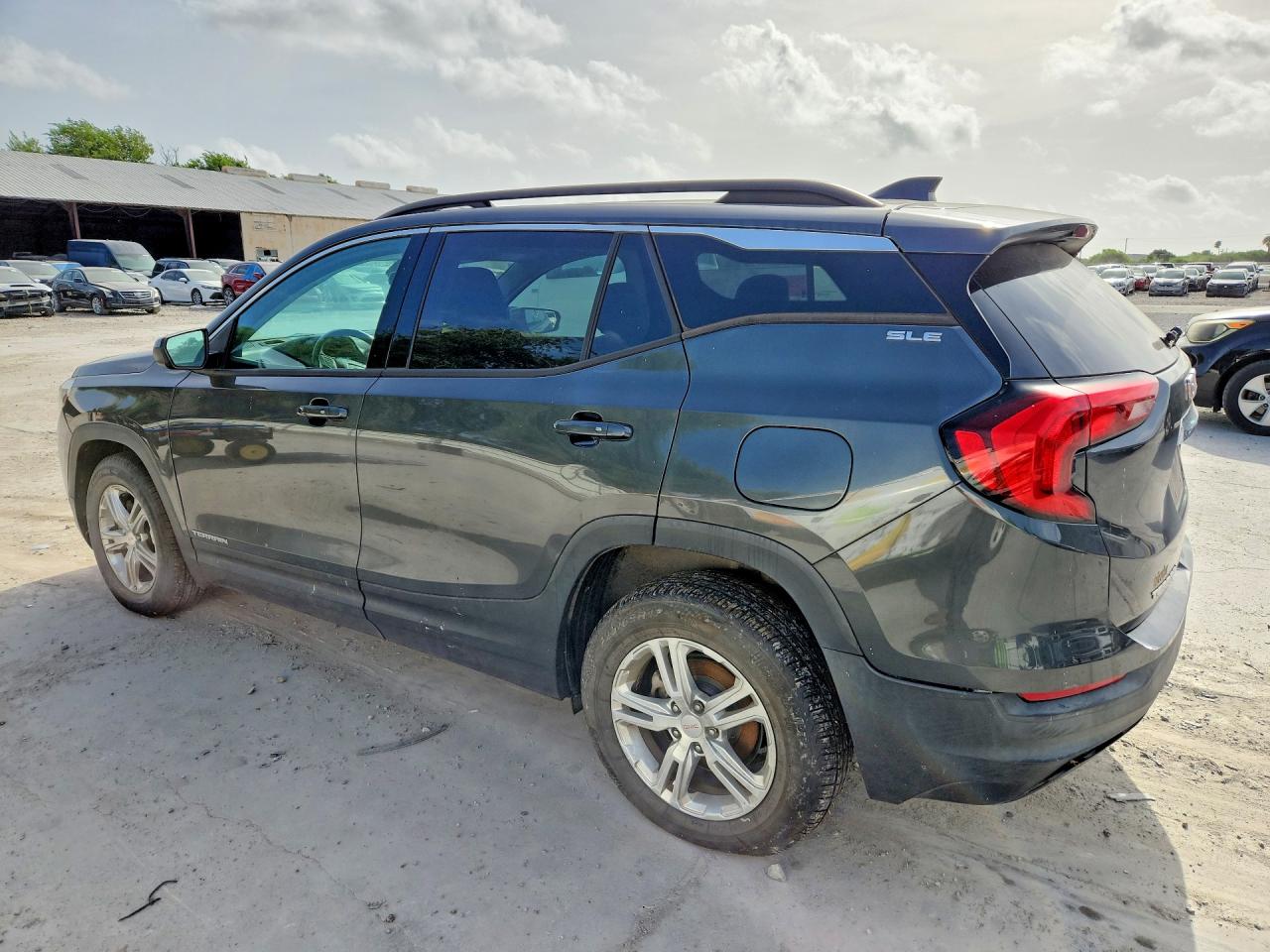 2020 GMC TERRAIN SLE — снимка 2