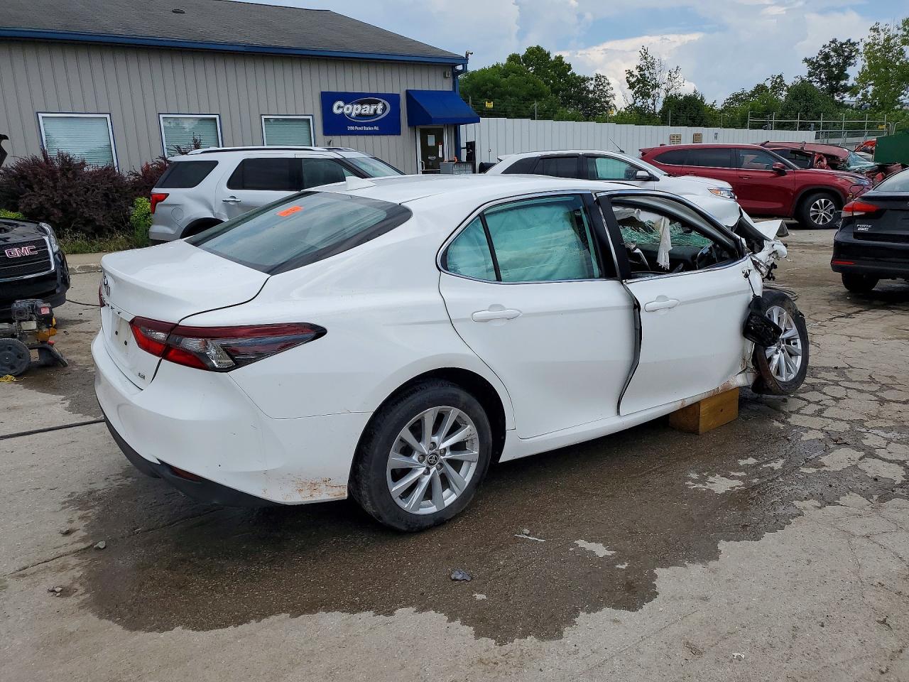 2023 TOYOTA CAMRY LE — снимка 3