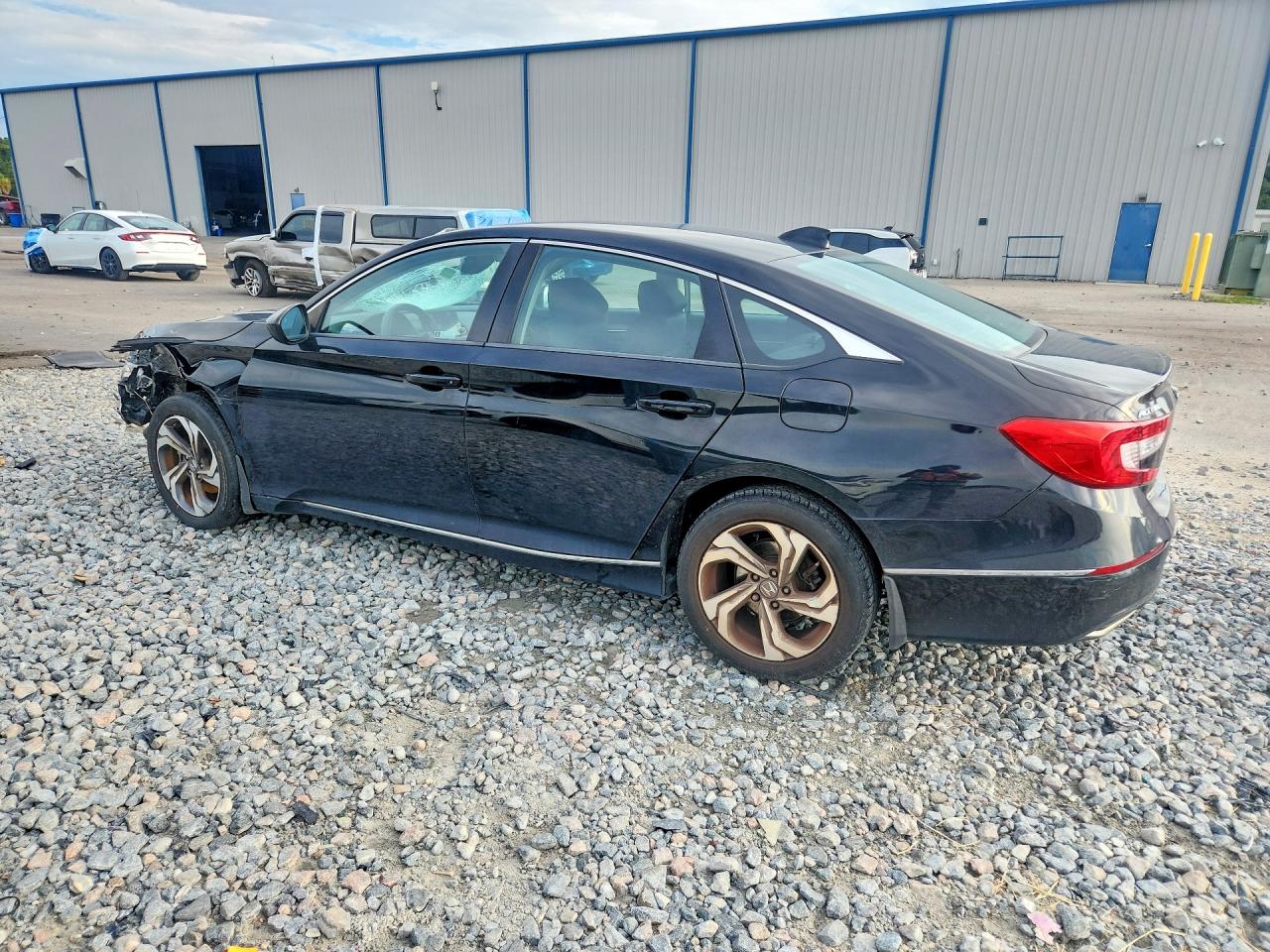 2018 HONDA ACCORD EX — снимка 2