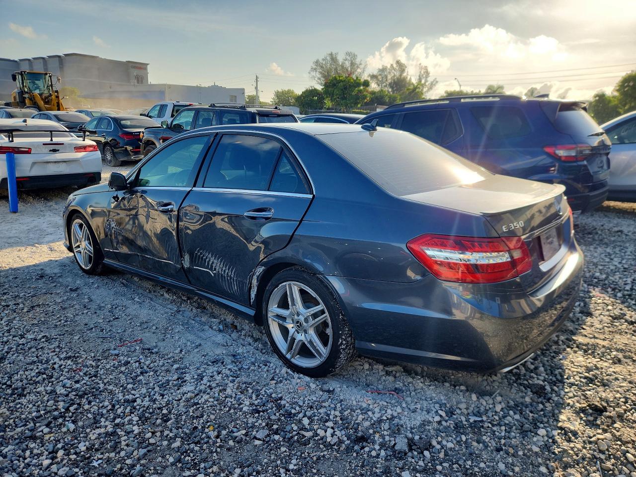 2013 MERCEDES-BENZ E 350 4MATIC — снимка 2