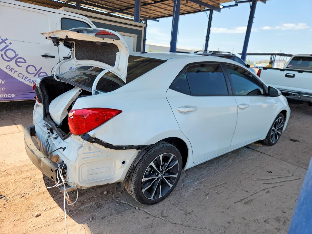 2018 TOYOTA COROLLA XSE — снимка 3