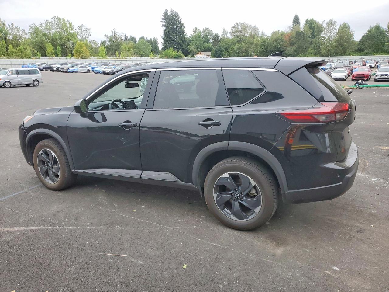2025 NISSAN ROGUE SV — снимка 2