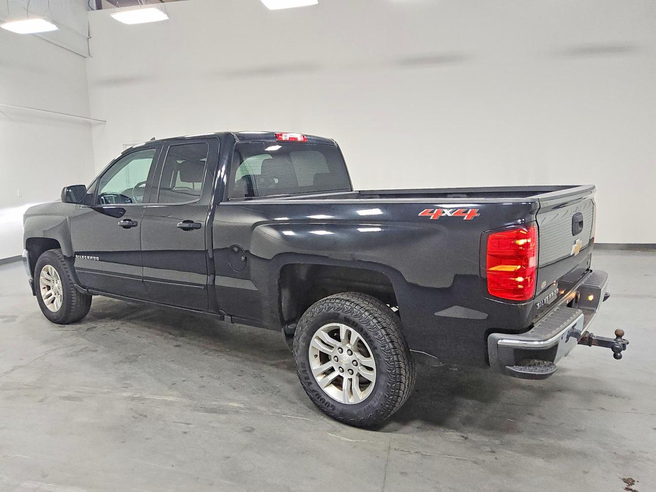 2019 CHEVROLET SILVERADO LD K1500 LT — снимка 2