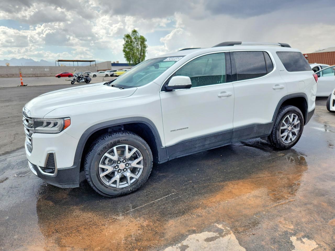 2023 GMC ACADIA SLT