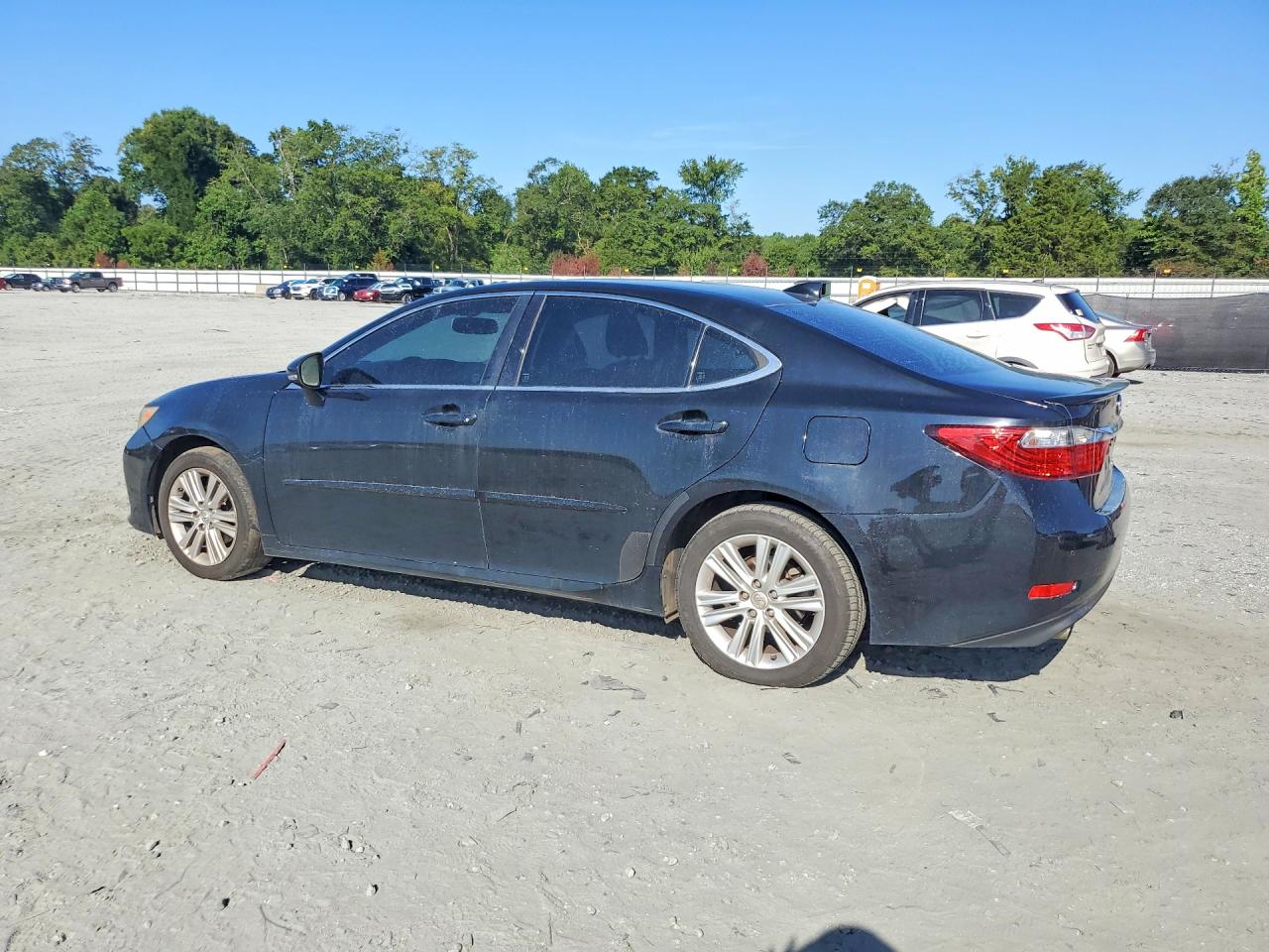 2015 LEXUS ES 350 — снимка 2