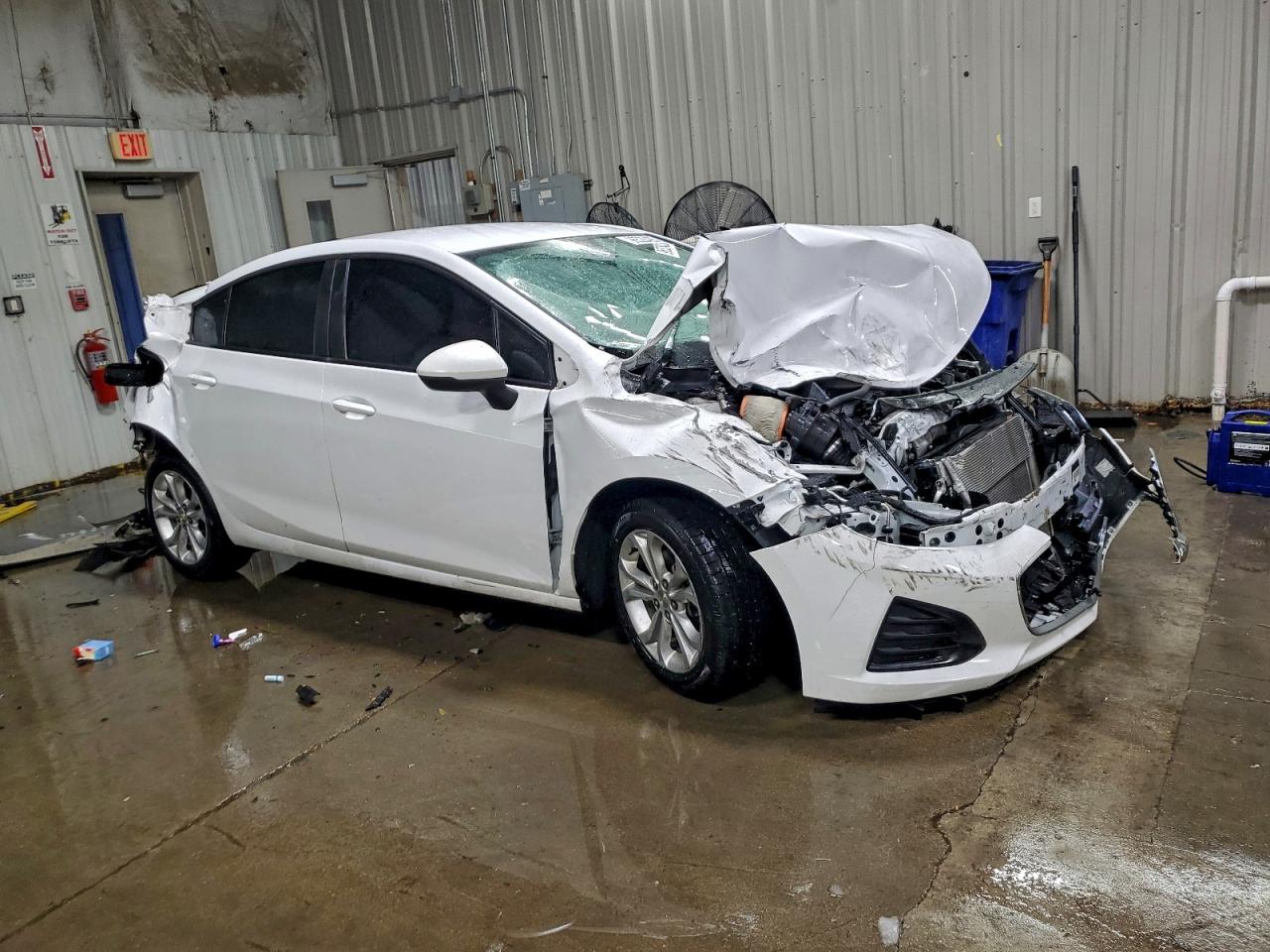 2019 CHEVROLET CRUZE LS — снимка 4