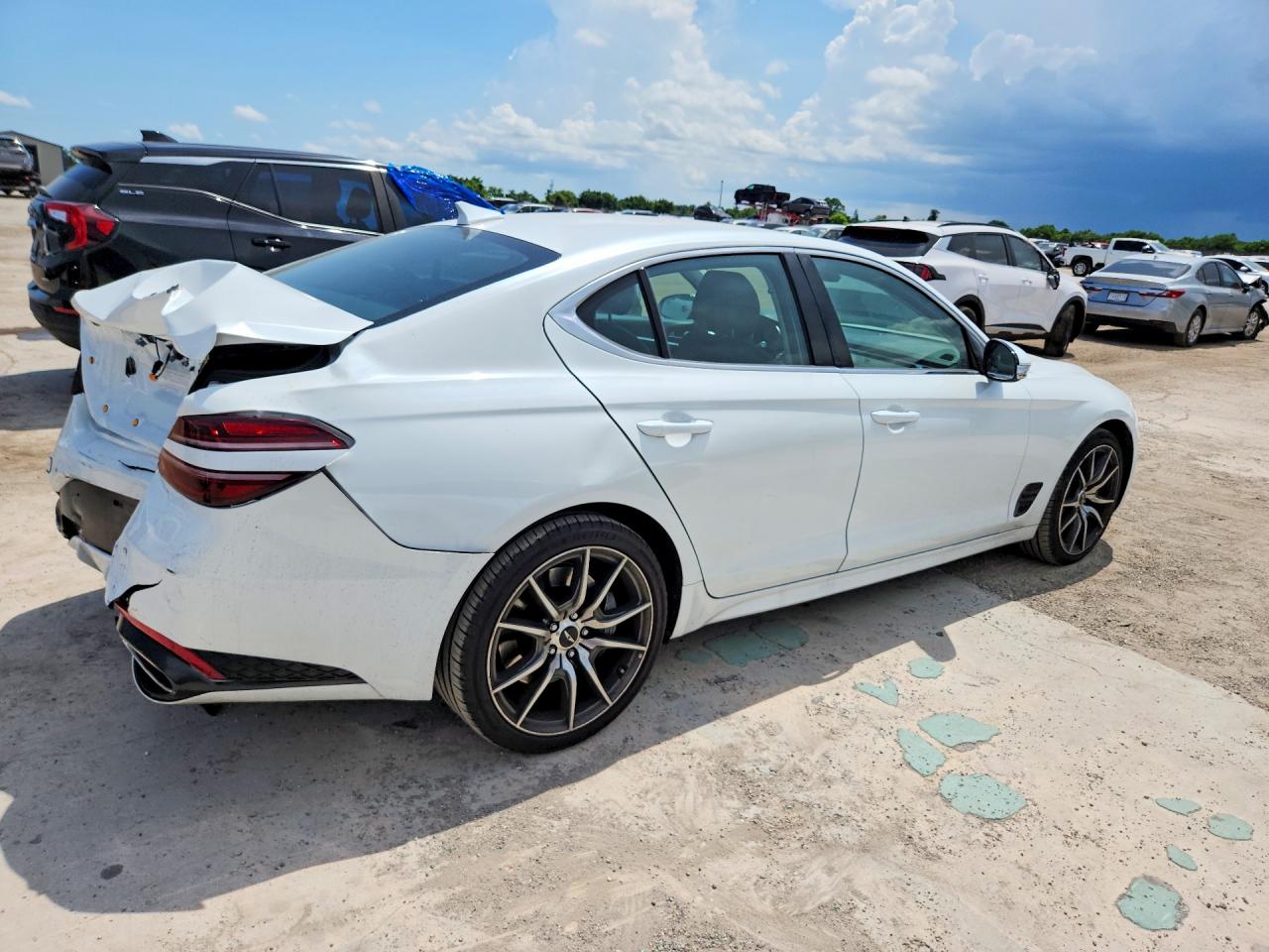 2026 GENESIS G70 2.5T STANDARD — снимка 3