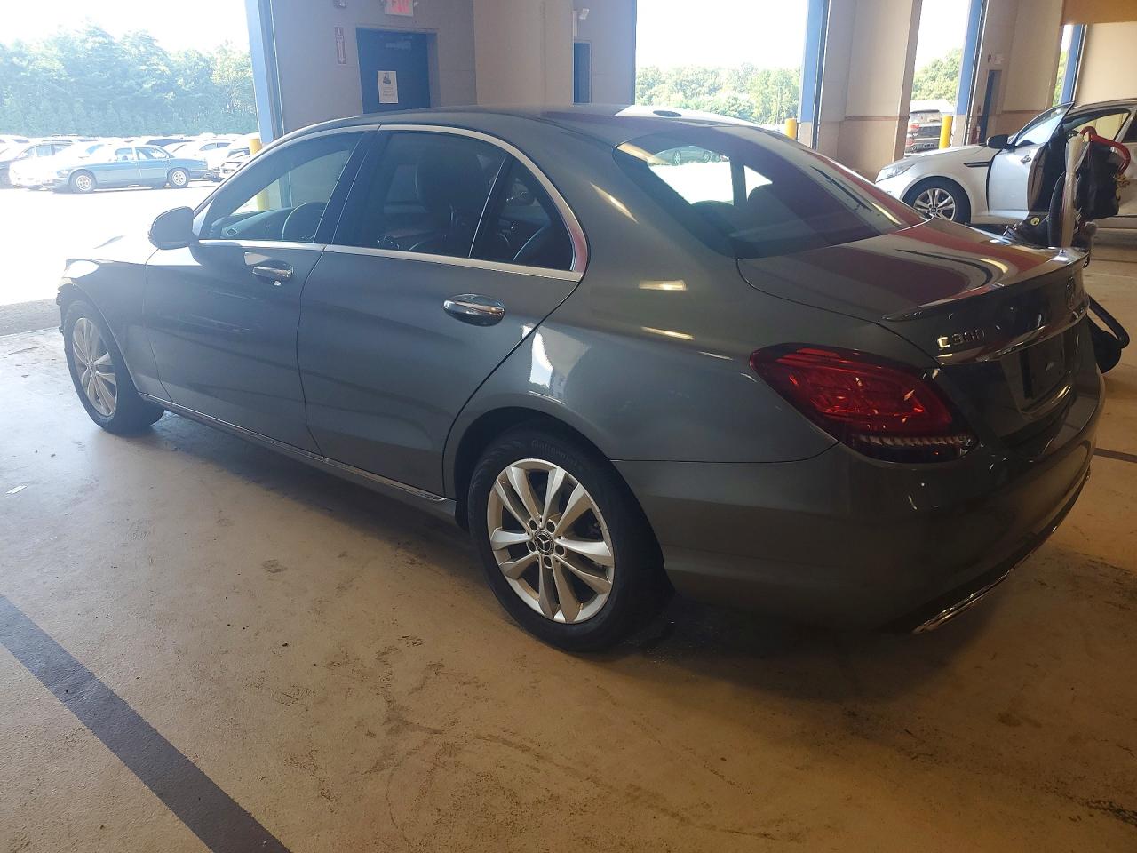 2019 MERCEDES-BENZ C 300 4MATIC — снимка 2