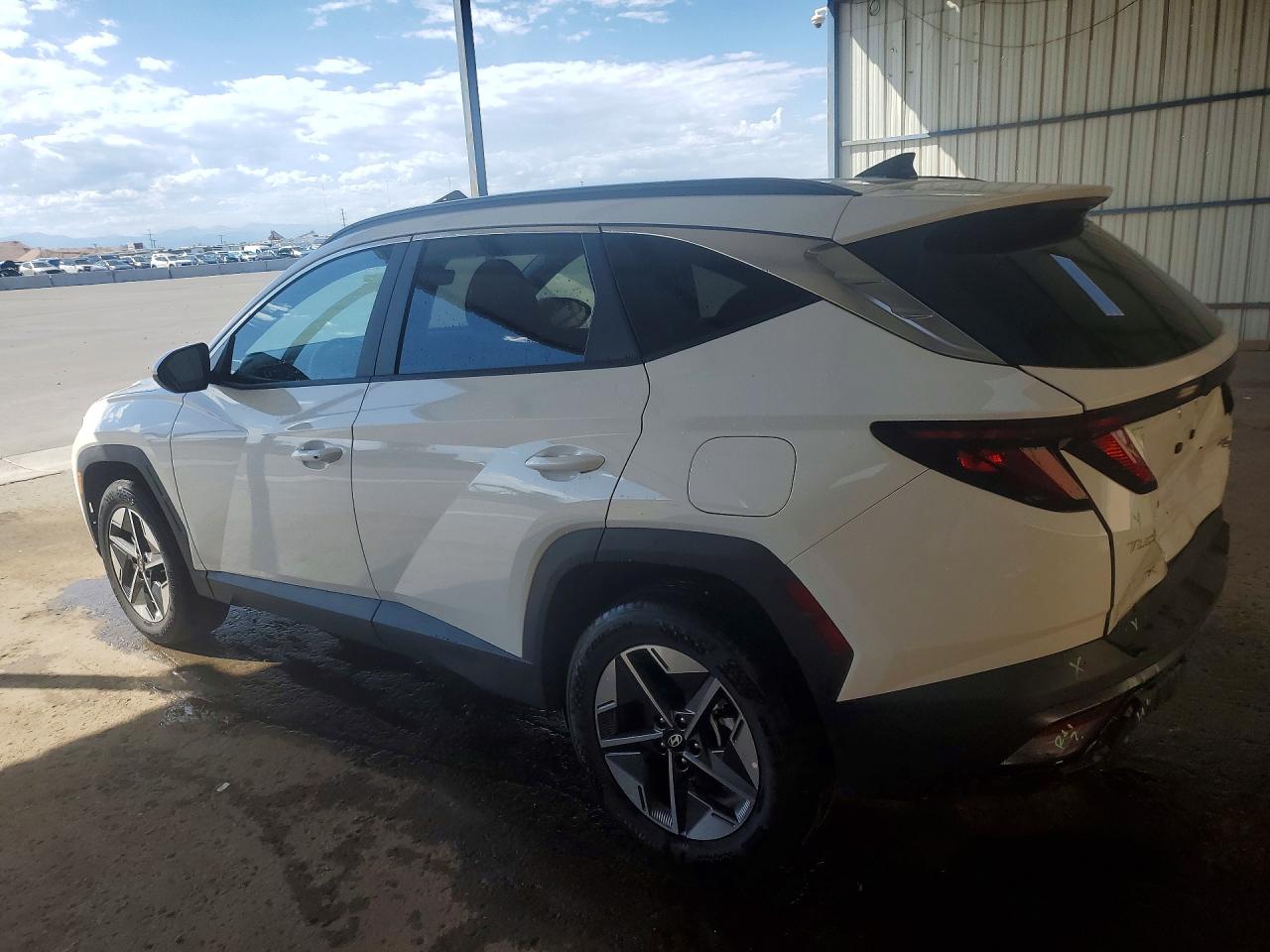 2026 HYUNDAI TUCSON SEL — снимка 2