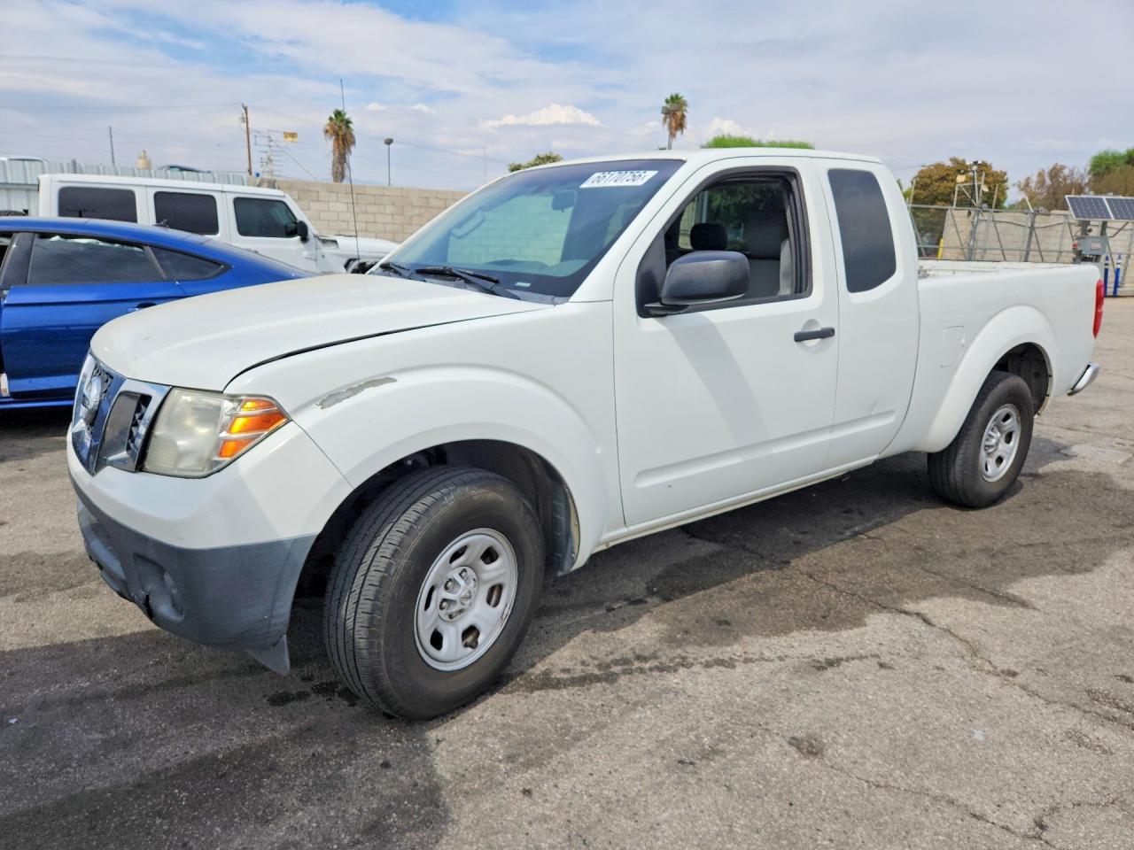 2016 NISSAN FRONTIER S
