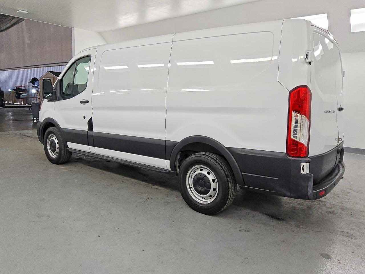 2020 FORD TRANSIT T-150 — снимка 2