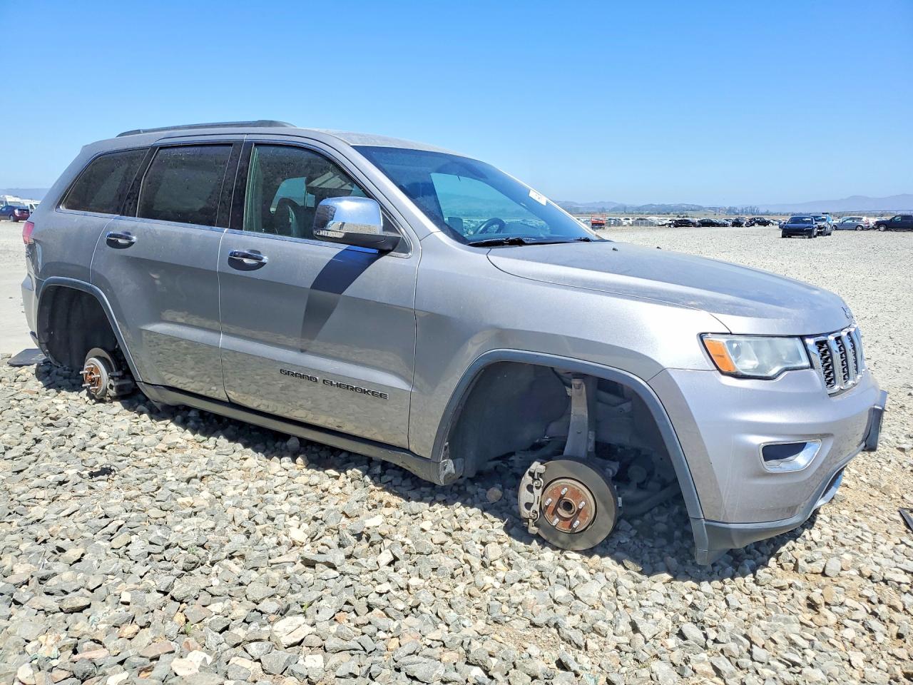 2018 JEEP GRAND CHEROKEE LIMITED — снимка 4