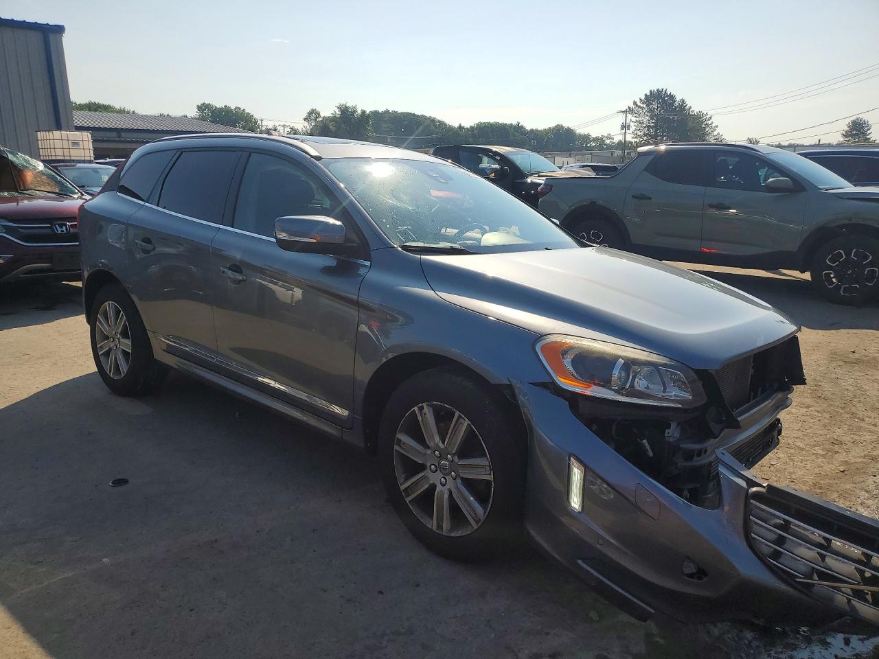 2017 VOLVO XC60 T5 INSCRIPTION — снимка 4