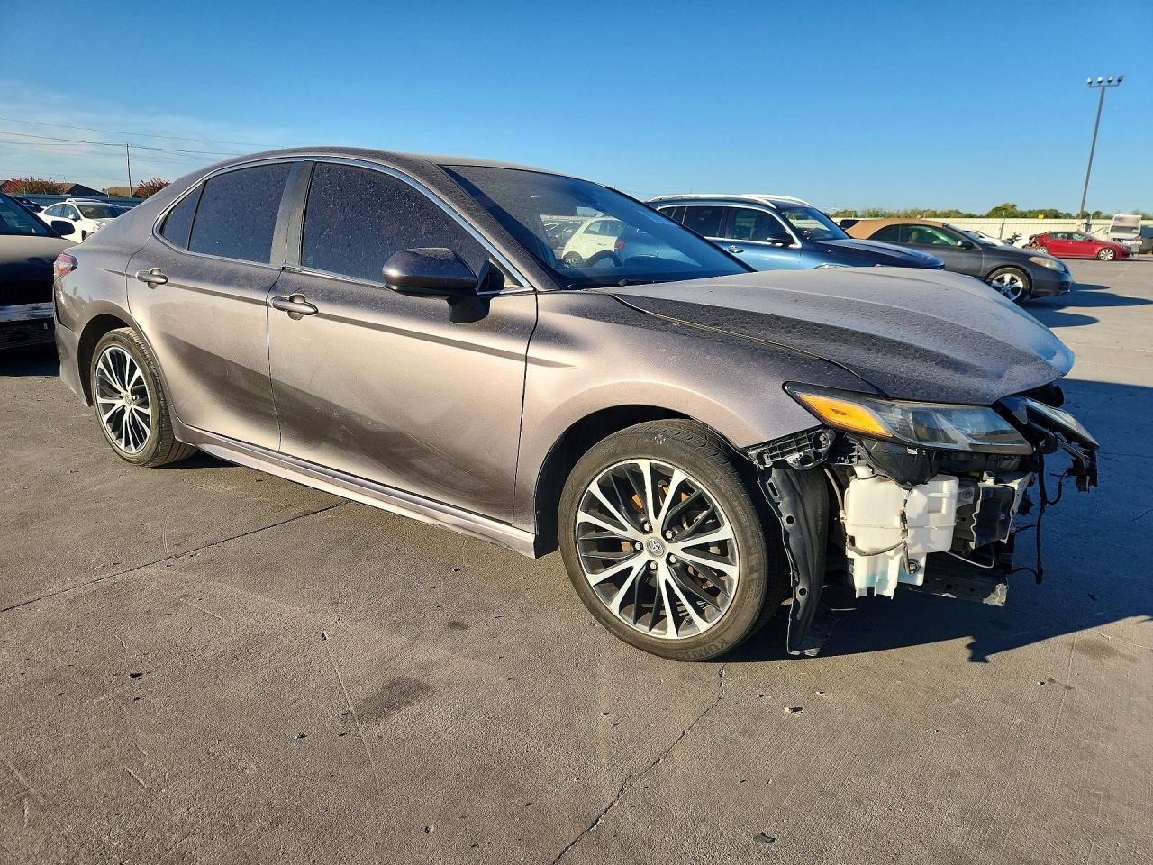 2019 TOYOTA CAMRY SE — снимка 4