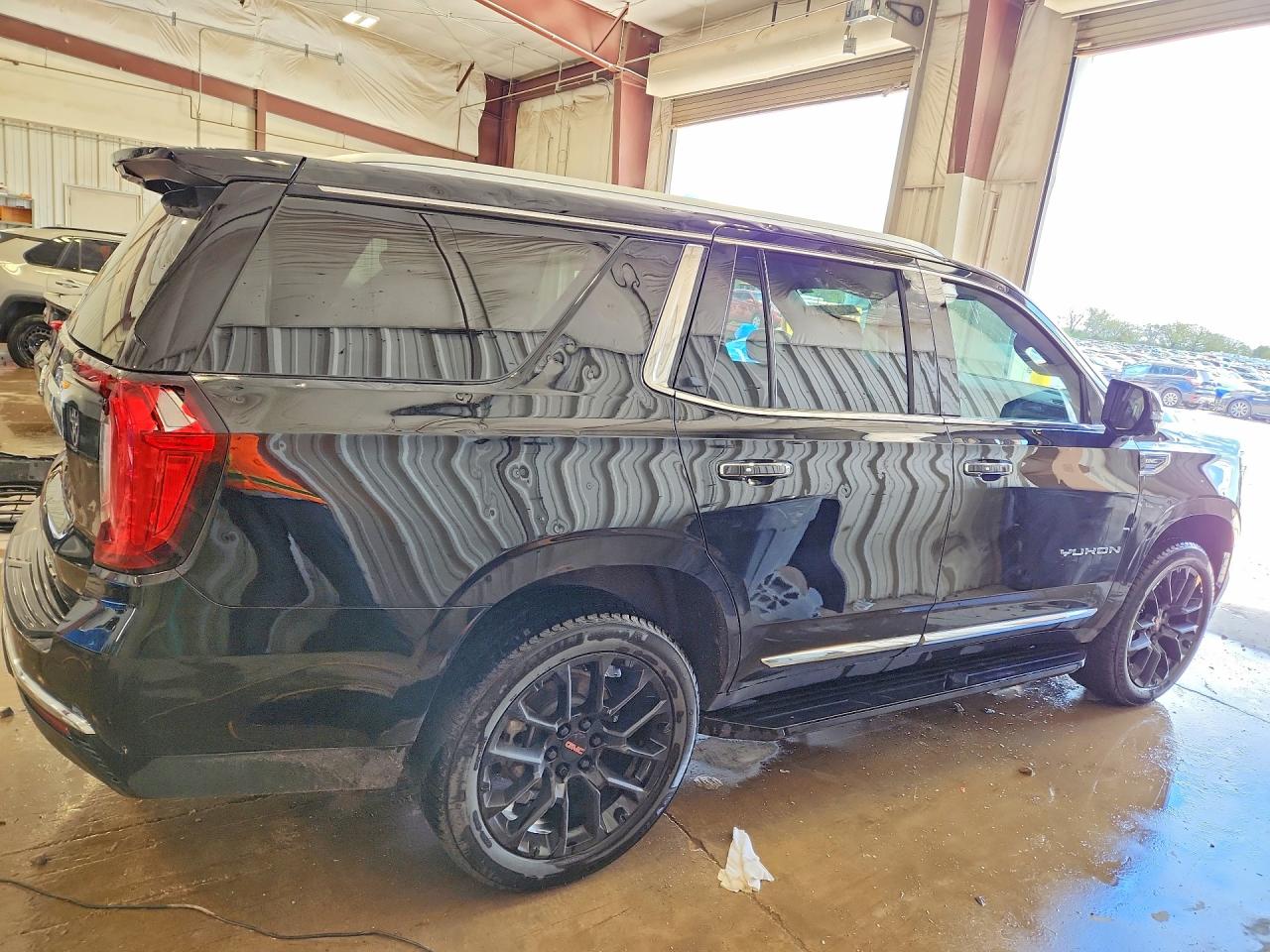2023 GMC YUKON SLT — снимка 3