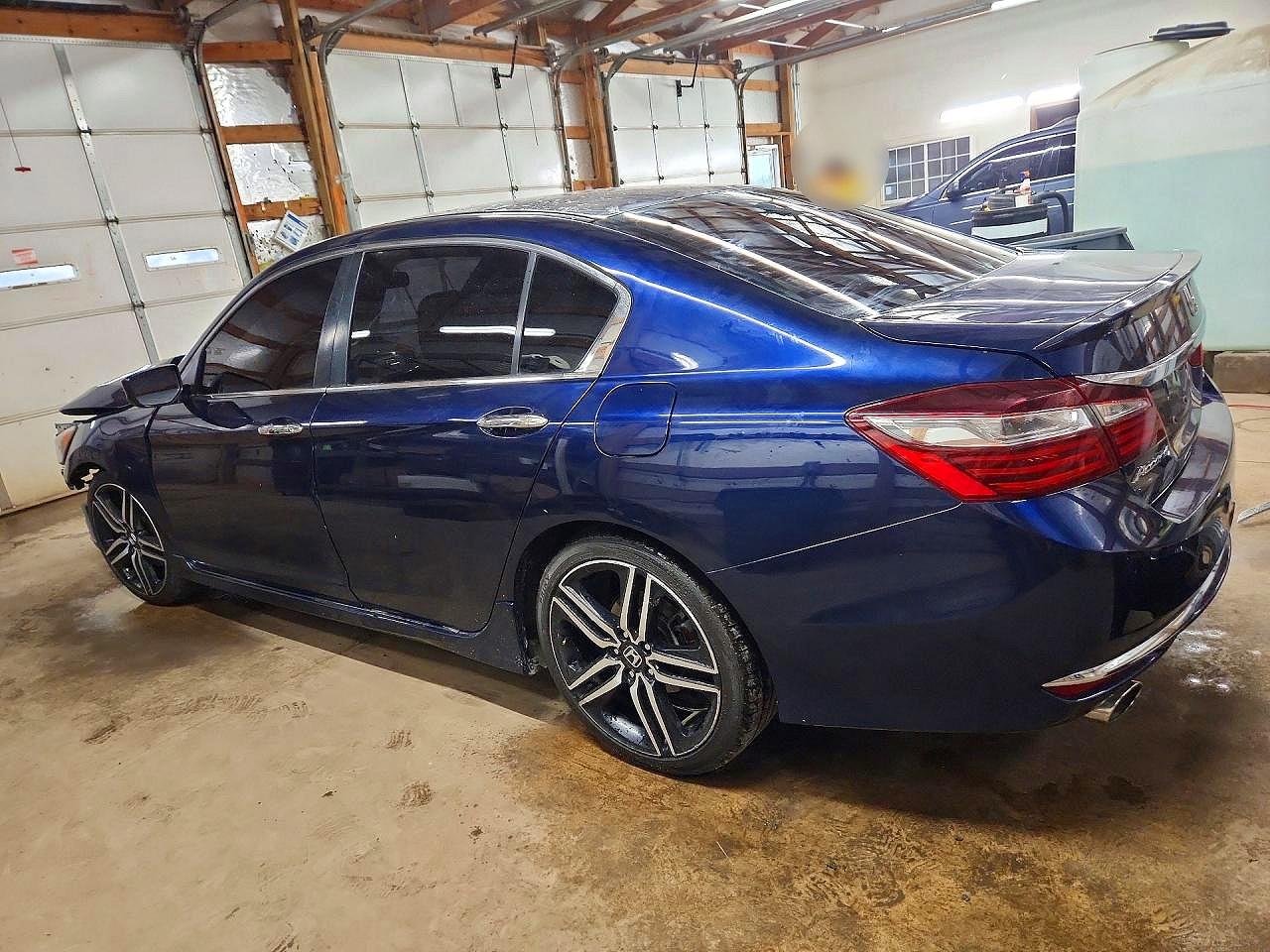 2017 HONDA ACCORD SPORT — снимка 2
