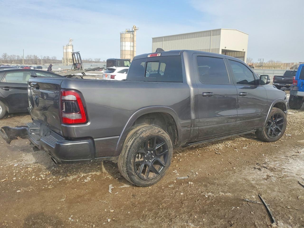 2022 RAM 1500 LARAMIE — снимка 3